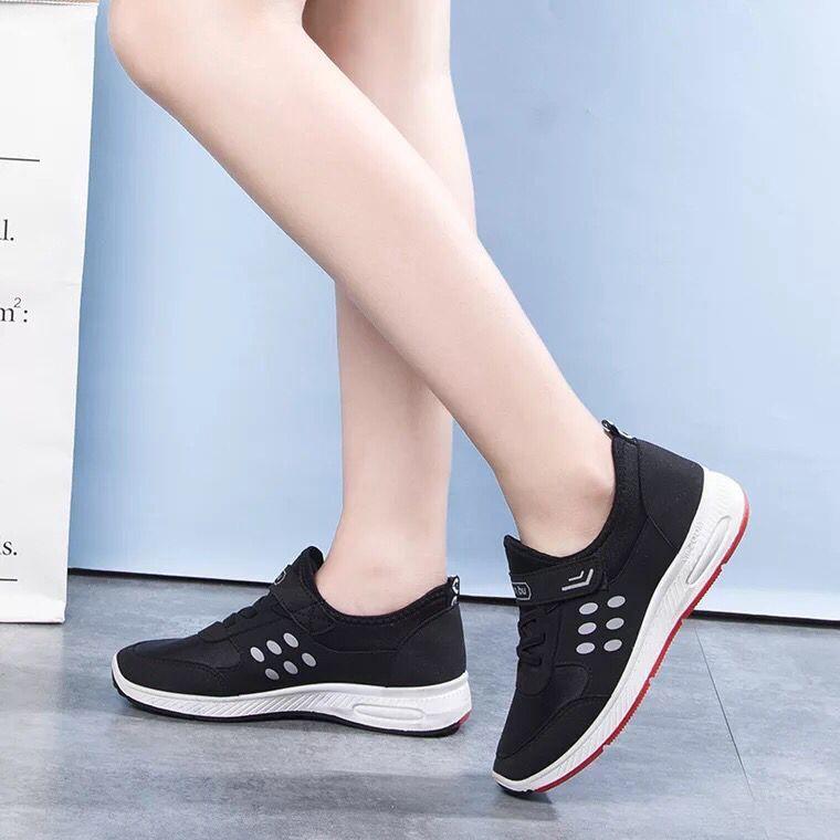 Giày thể thao chống trượt mềm mại cho người lớn tuổi