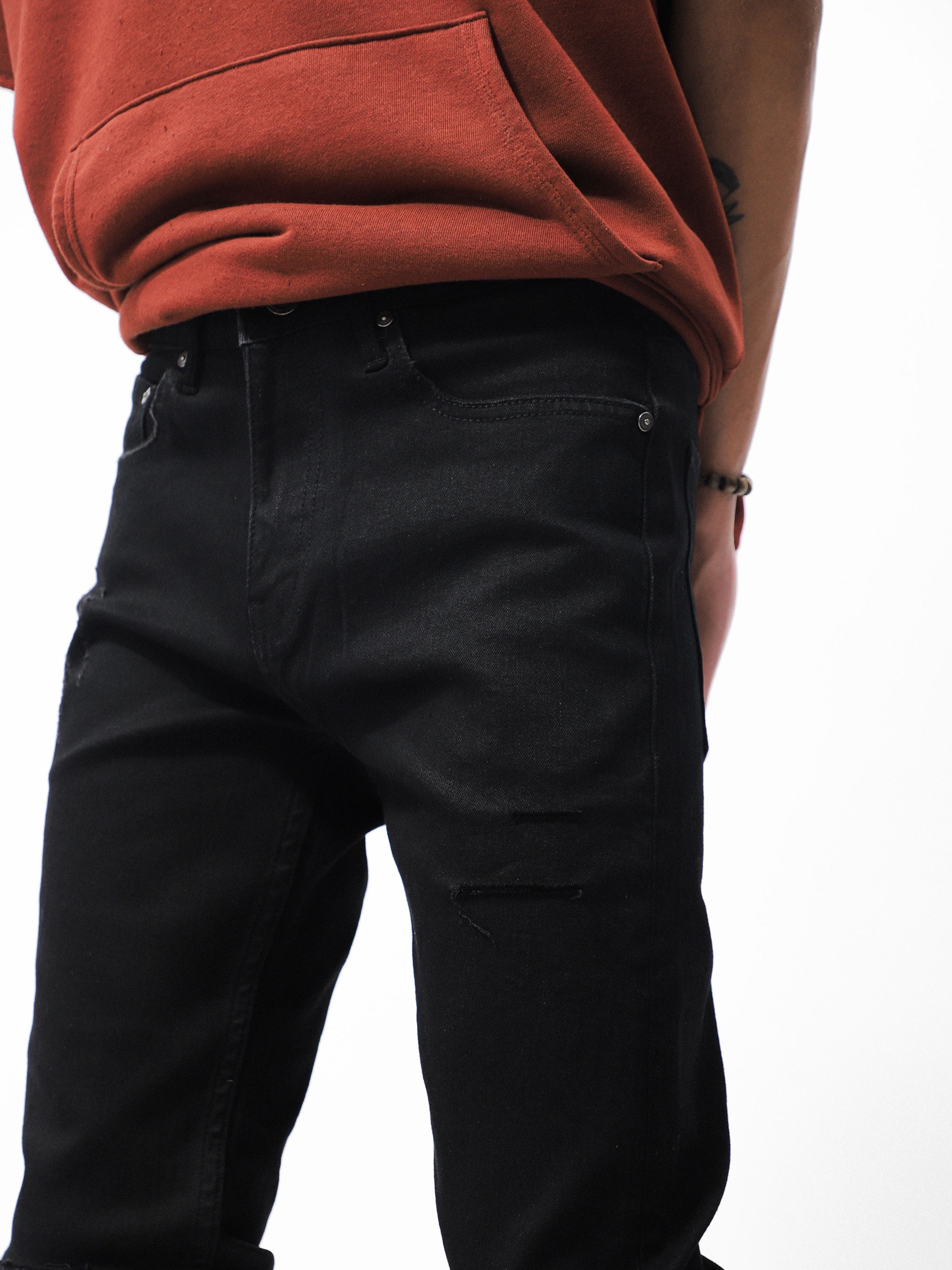 Quần jean đen wash cào rách gối DF form slimfit - Quần jeans nam cao cấp 220631 | LASTORE MENSWEAR