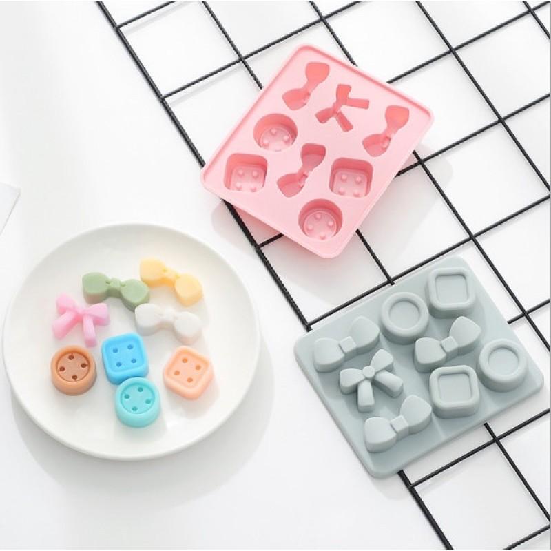 Khuôn silicon đổ fondant thạch socola banh quy hình cái cúc và nơ