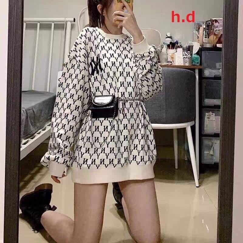Áo Sweater Unisex NY màu ĐEN/KEM Vải Chân cua Form Rộng Ulzzang Unisex Nam nữ unisex Jaystoree