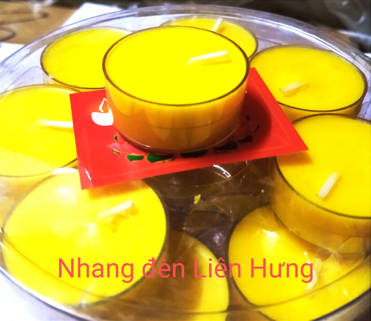 1 hộp 28 viên nến tealight sáp bơ cháy 4 giờ