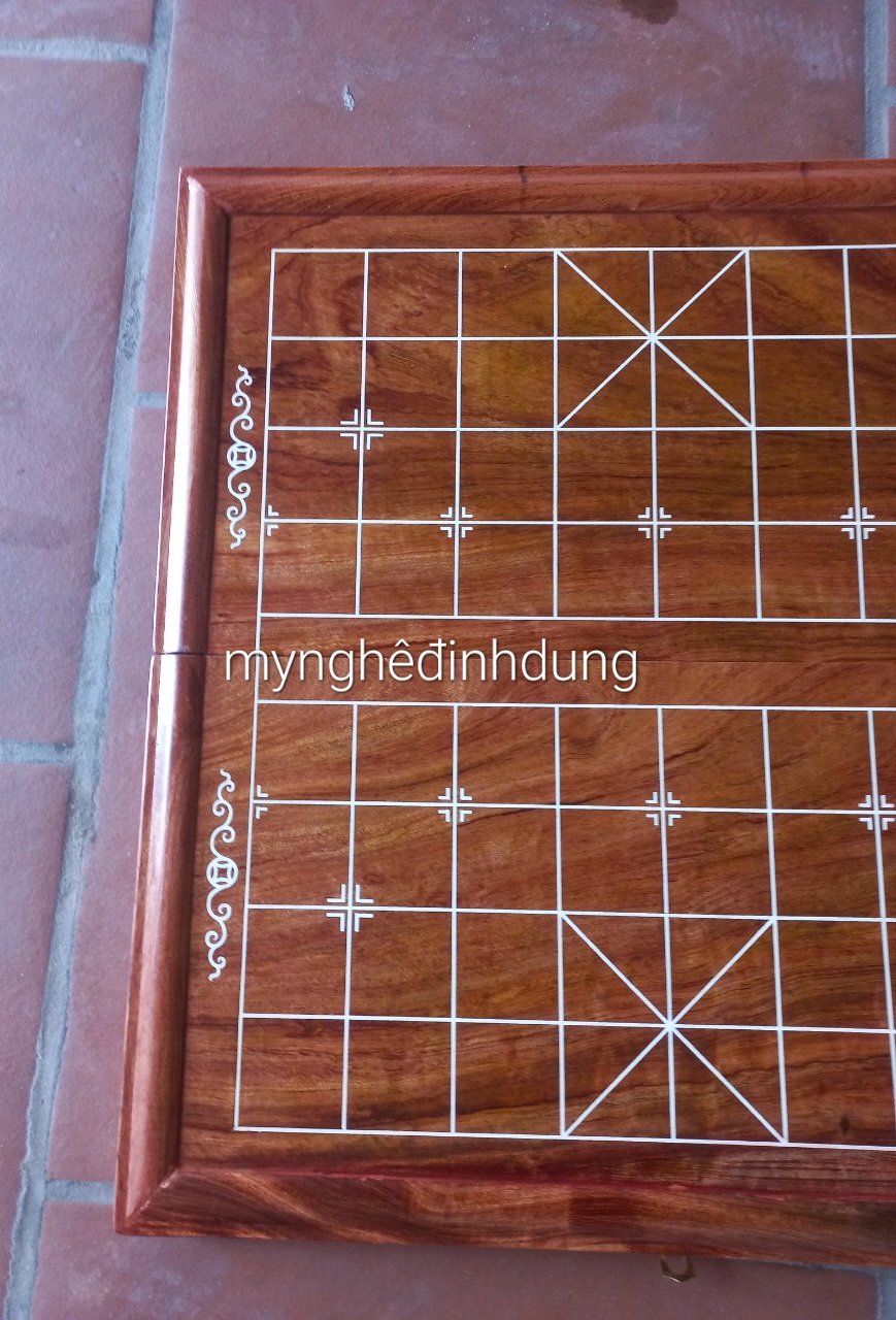 Bàn cờ tướng bằng gỗ hương đá đẹp long lanh kt 50x52x3.5cm