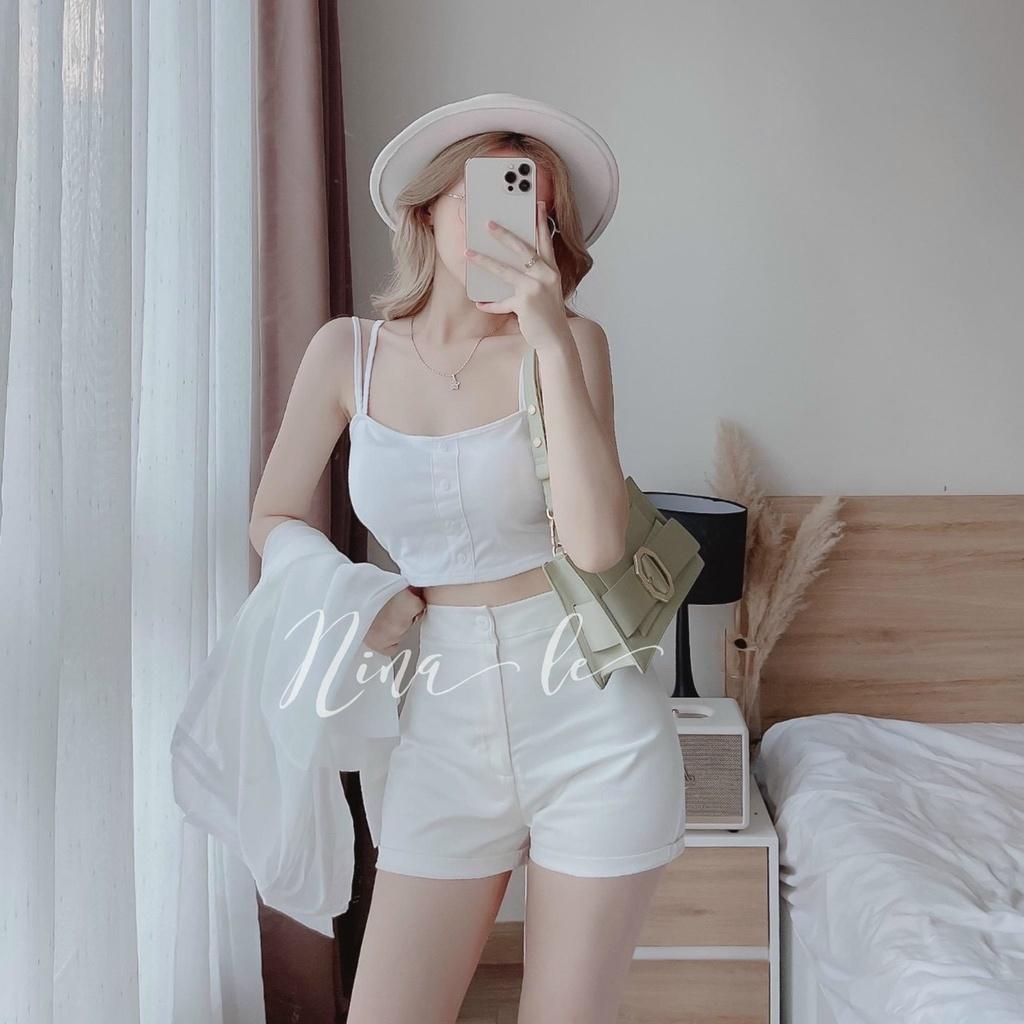 Set 3 món trắng áo crop 2 dây kèm khoác sơ mi tay dài phối quần đùi short mâu nina lê cá tính thể thao