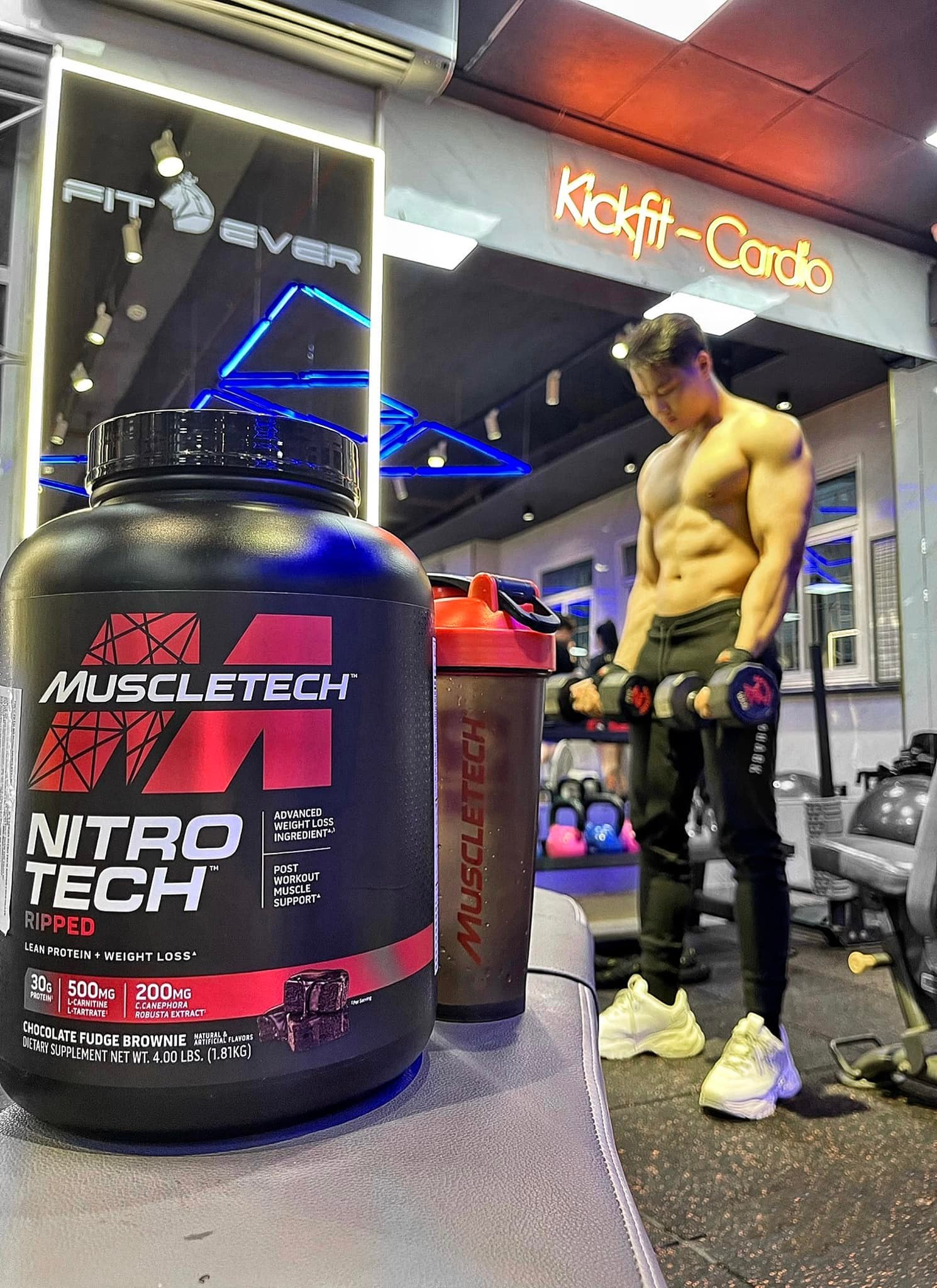 Sữa tăng cơ, giảm mỡ Muscletech Nitro Tech Ripped - Hộp 4lbs (1.8g) – Hỗ trợ phục hồi, phát triển cơ bắp, giảm mỡ thừa cho người tập thể hình và thể thao - Hàng chính hãng Muscletech USA - Mùi Chocolate - Kèm Quà Tặng