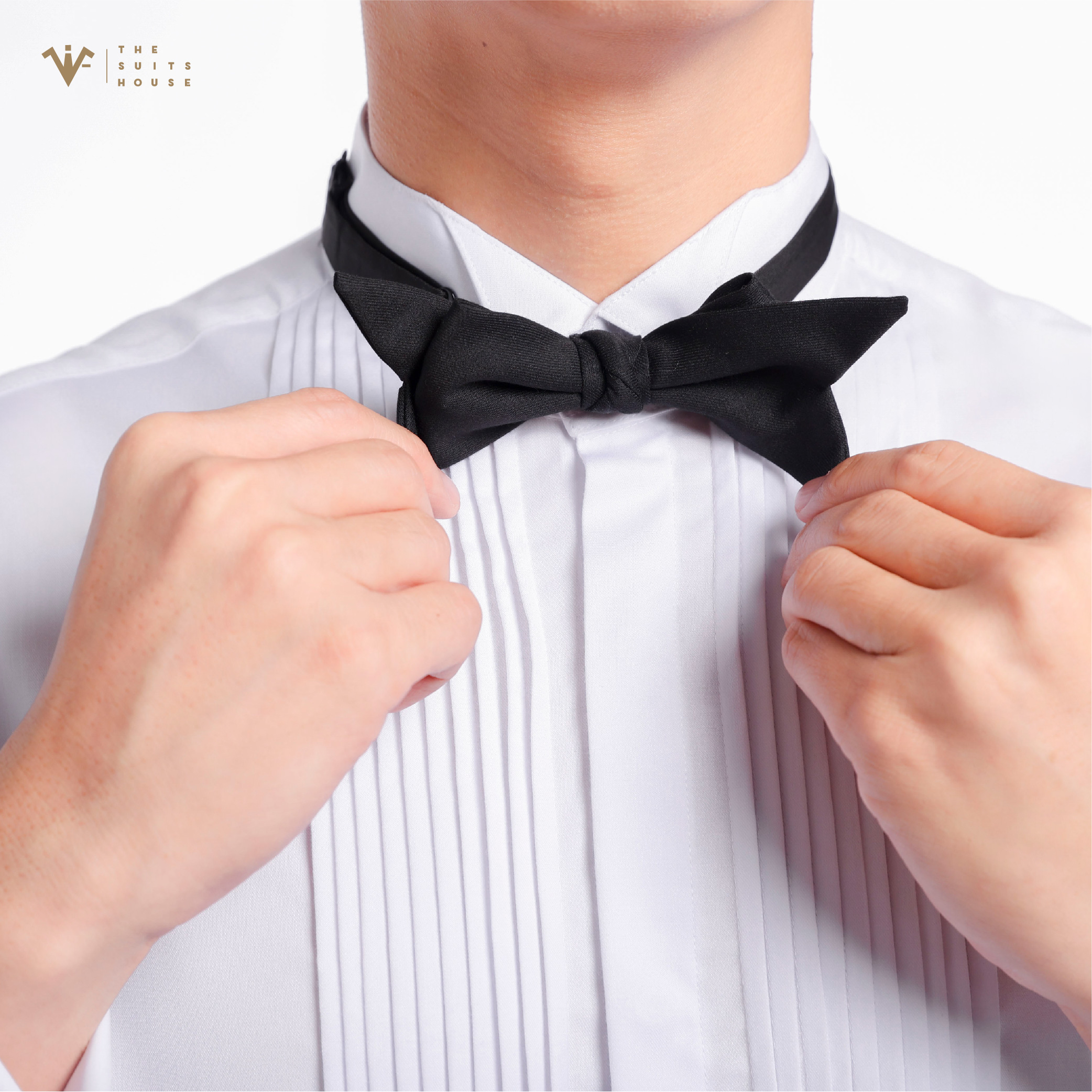 ÁO SƠ MI TRẮNG TUXEDO, KHUY ẨN, CỔ TAY CUFFLINK, CHẤT LIỆU BAMBOO CAO CẤP, THƯƠNG HIỆU THE SUITS HOUSE