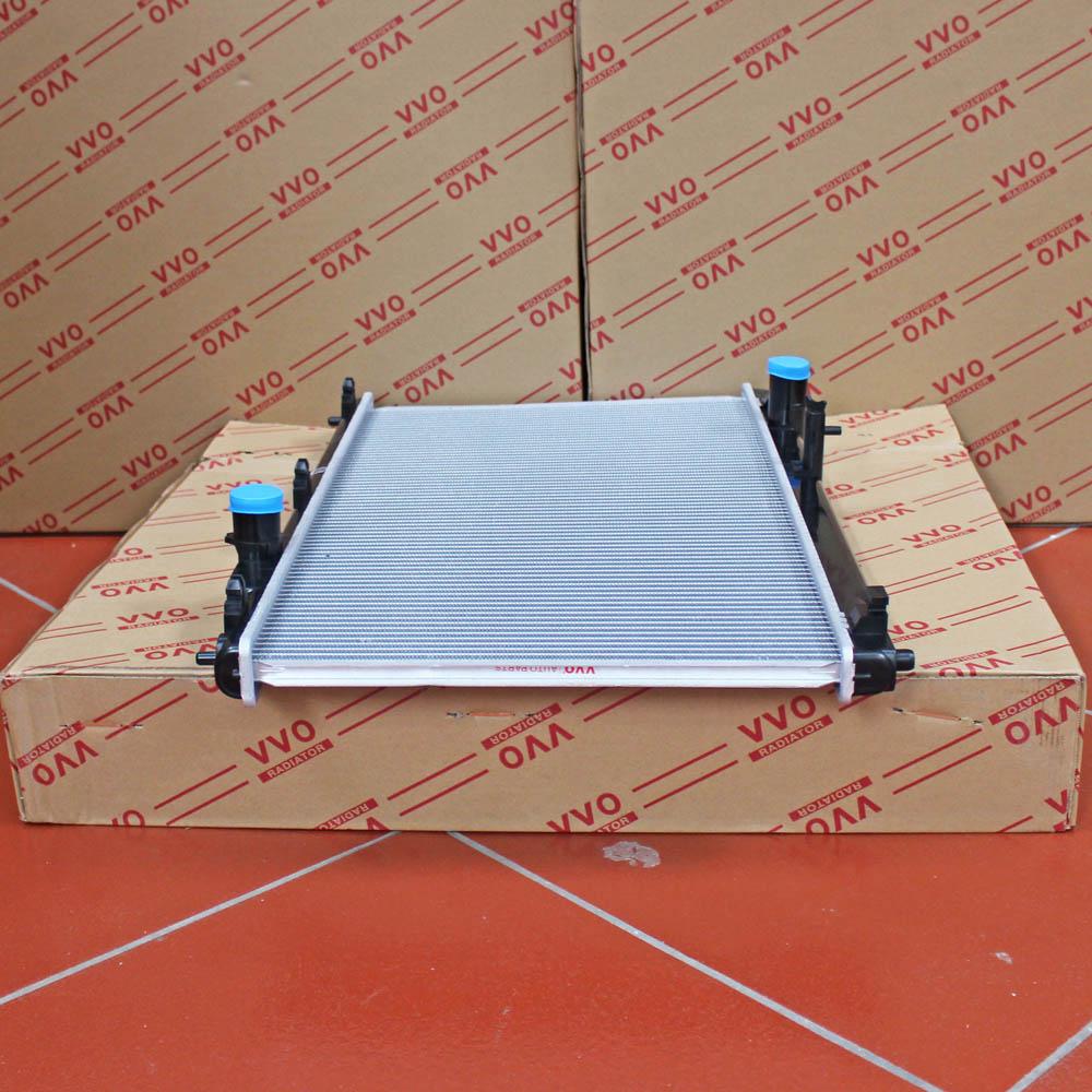 Két nước Mercedes GS450h