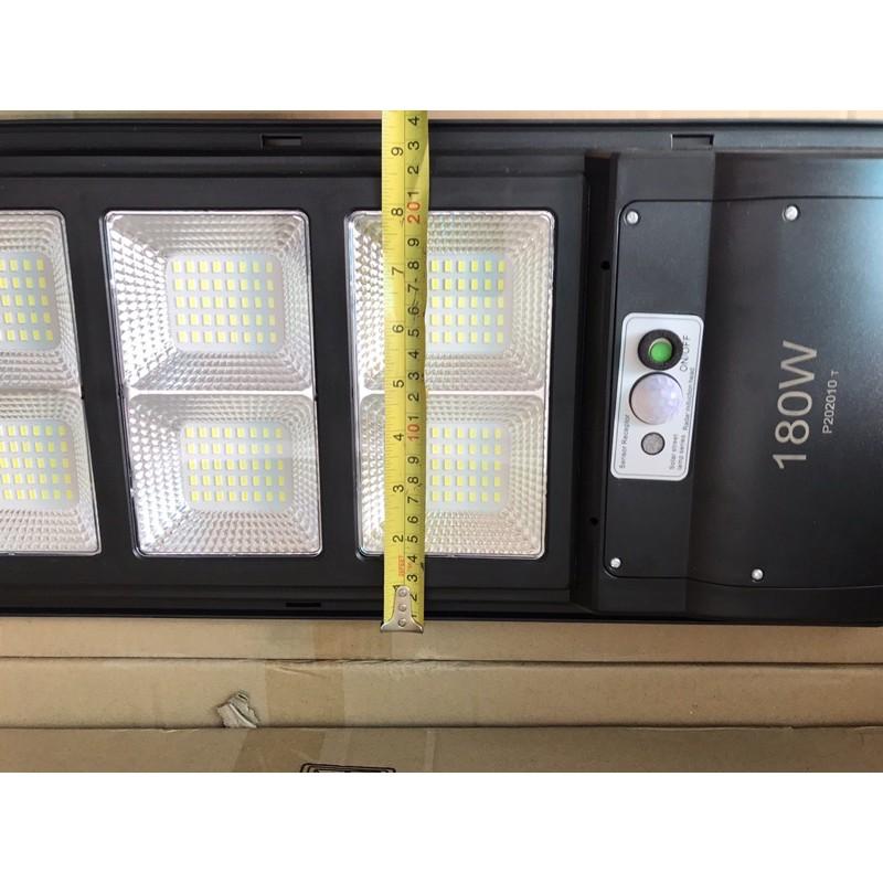 Đèn năng lượng mặt trời 180W có remote sáng liên tục chuyên công trình đèn đường, sân vườn, trụ cổng chống nước IP67