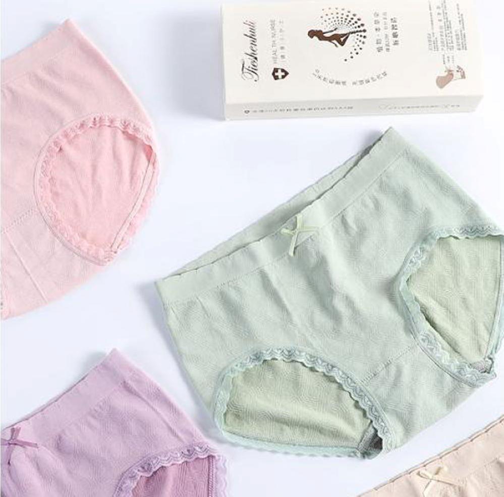 Combo 4 Quần lót nữ cotton sợi kháng khuẩn siêu co dãn phối viền ren QL8 Freesize giao màu ngẫu nhiên tặng 3 mặt nạ