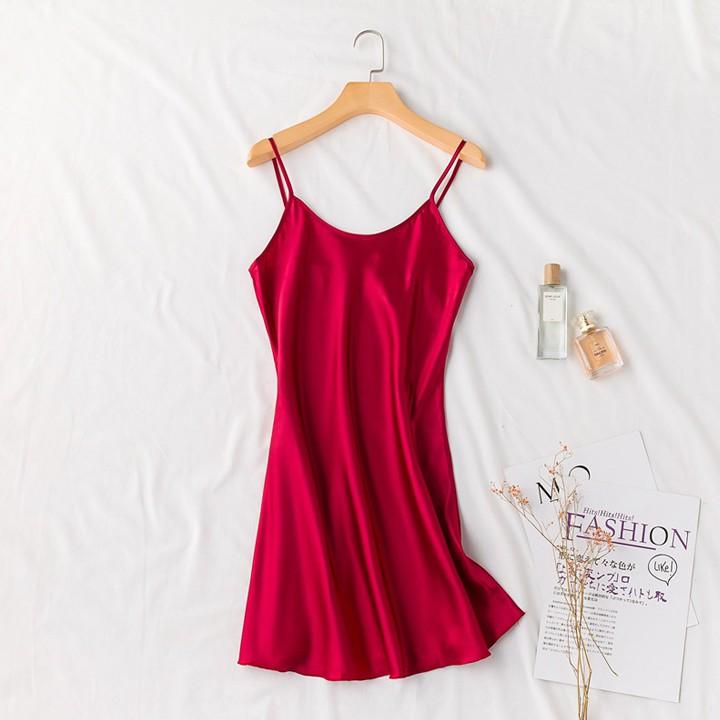 Váy ngủ hai dây đơn giản màu xanh dương có thể mặc lót trong