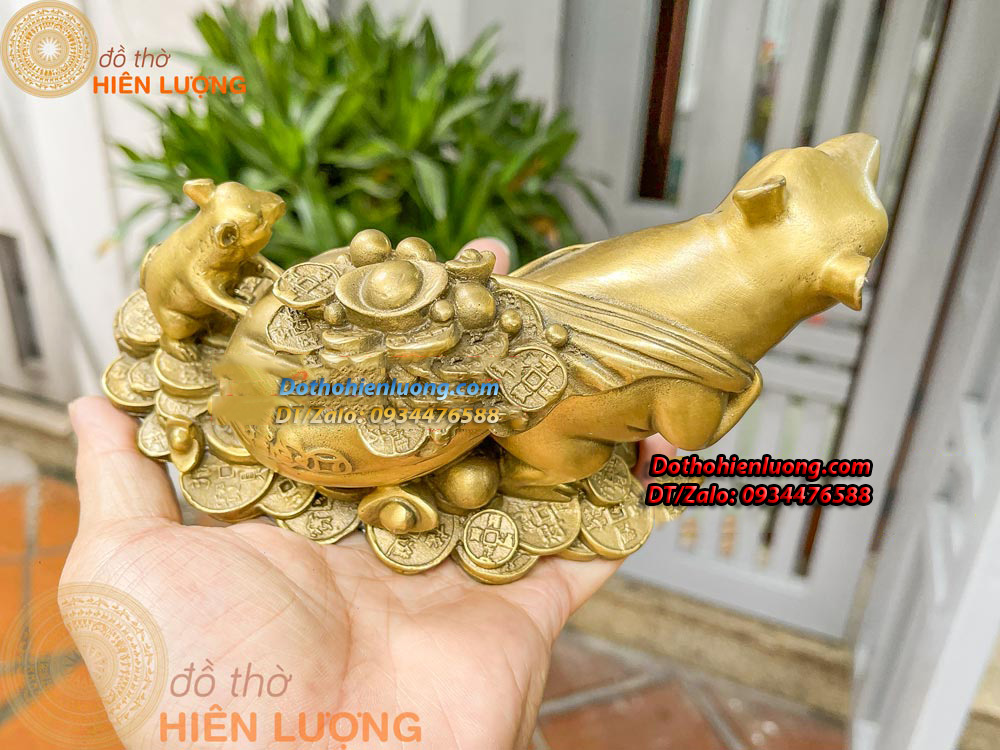 Tượng Chuột Kéo Bao Tài Lộc Bằng Đồng Thau Kích Thước 17x9x12cm, Nặng 0,7kg - Đồ Thờ Hiên Lượng