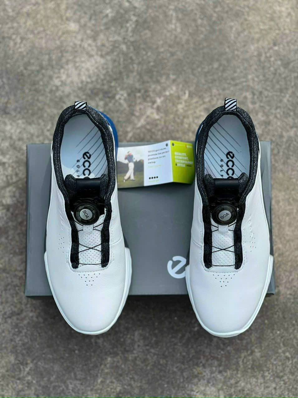 Giày golf nam núm vặn thể thao êm chân màu trắng đế đinh chống trơn trượt GG001