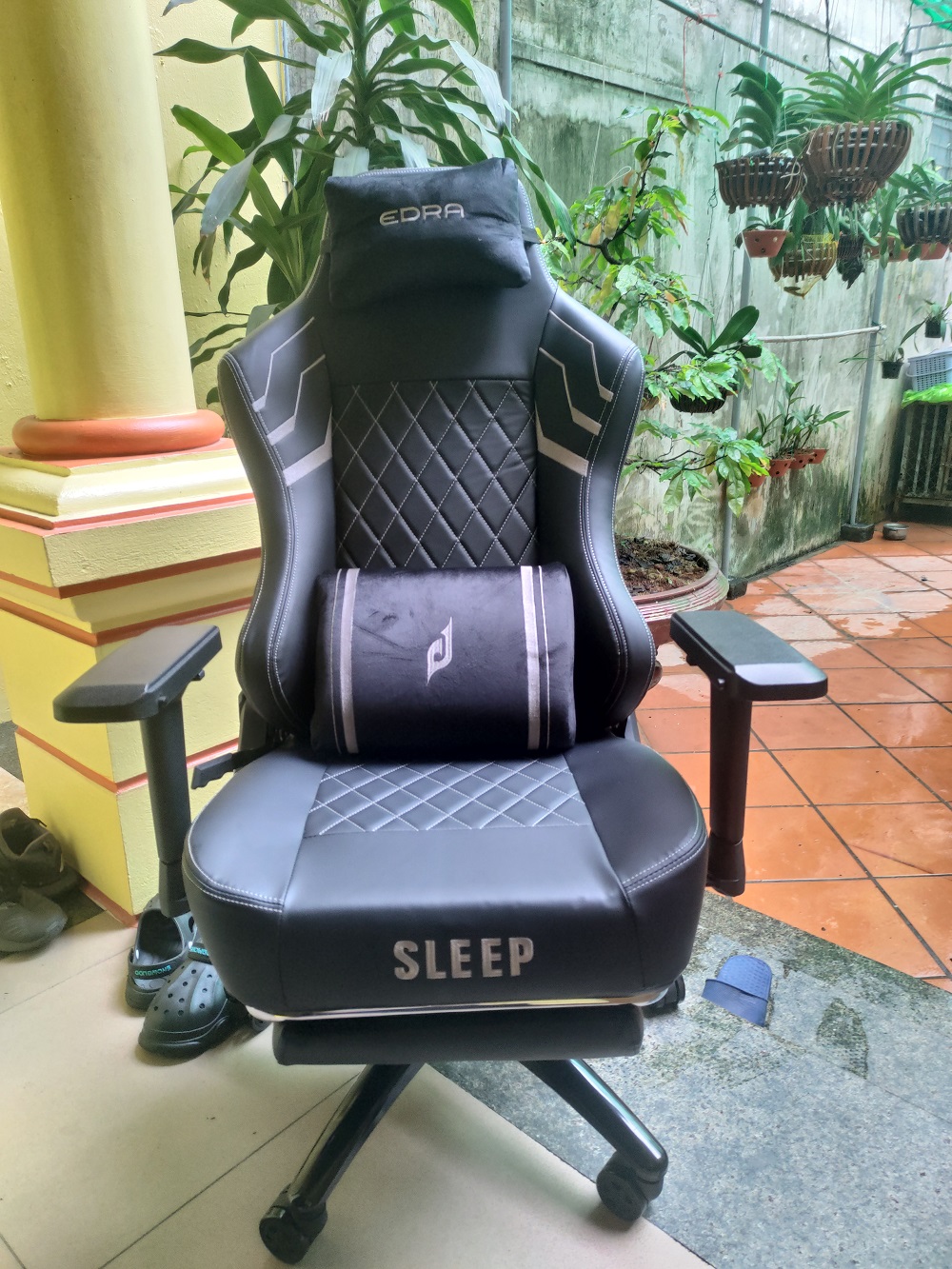 Ghế chơi game, ghế gaming Edra Sleep EGC233 có gác chân - Hàng chính hãng