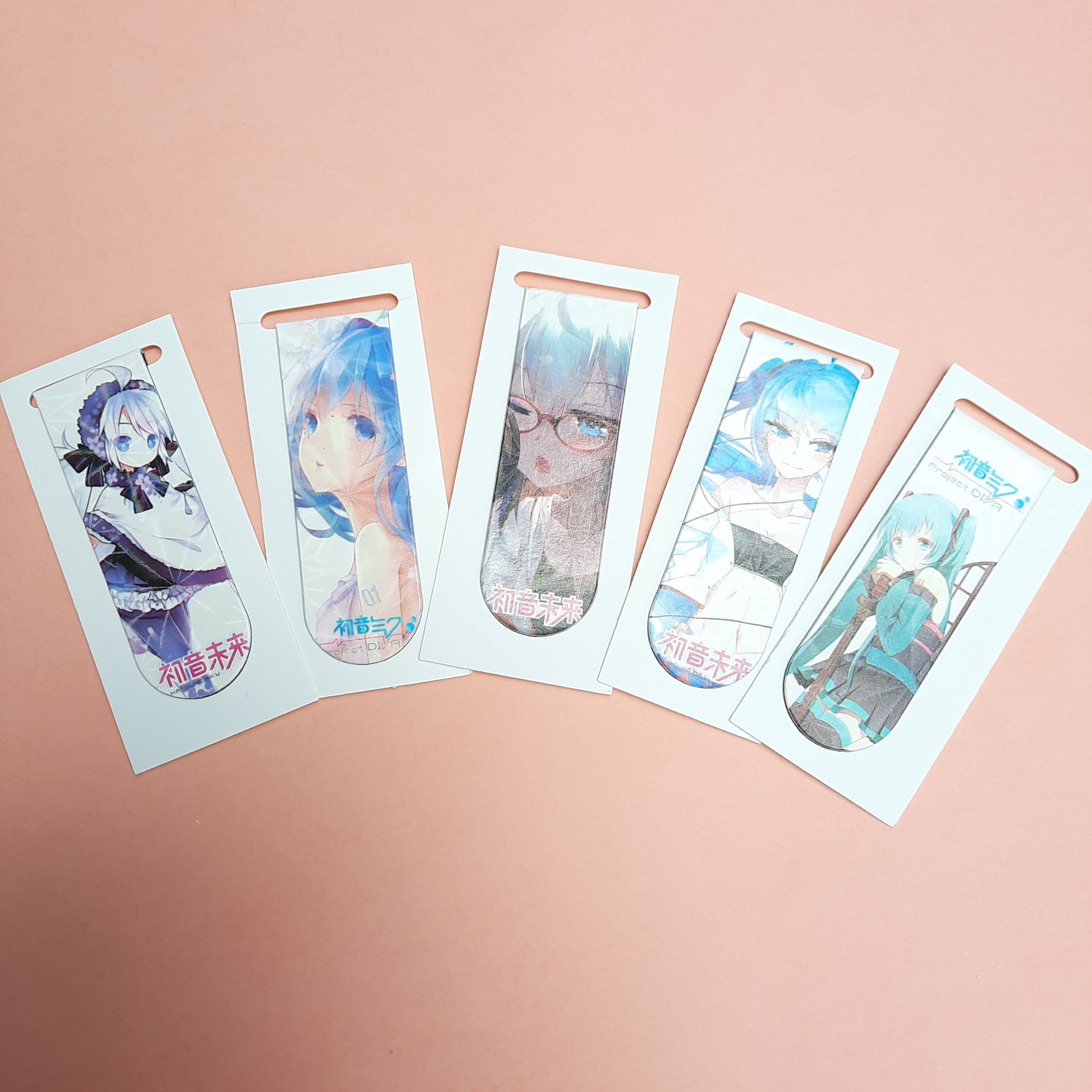 Combo 5 Bookmark Nam Châm Đánh Dấu Sách - Anime (Mẫu Ngẫu Nhiên)