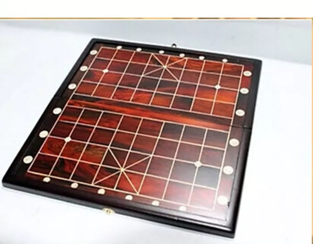 BÀN CỜ TƯỚNG GỖ TRẮC ĐỎ ĐEN KHẢM MẶT