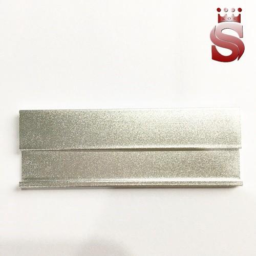 Phôi thẻ tên nhân viên, phôi thẻ thay tên cài áo
