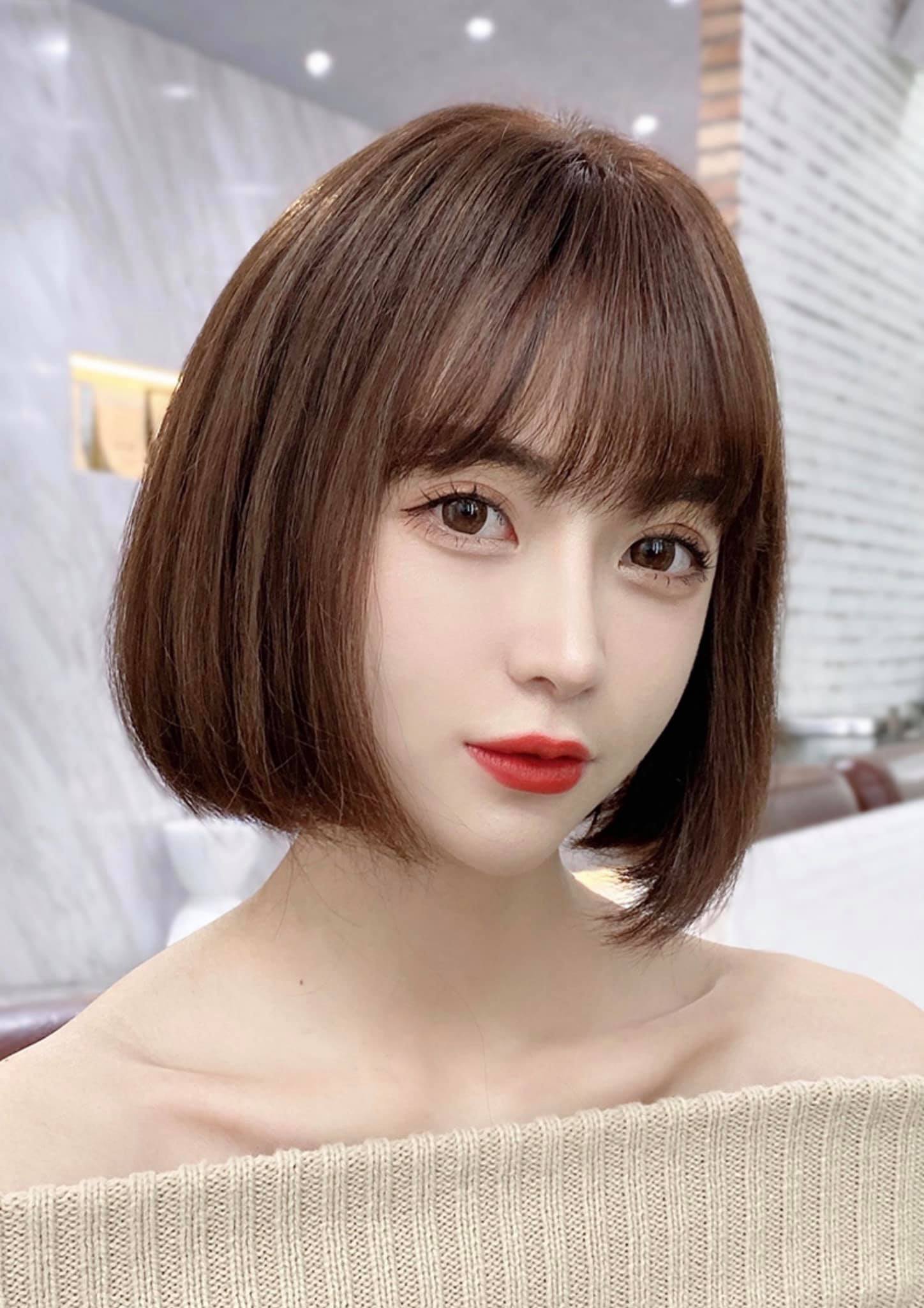 Tóc giả nữ nguyên đầu cup ngắn, tóc giả bộ cả đầu mái thưa vic ngắn