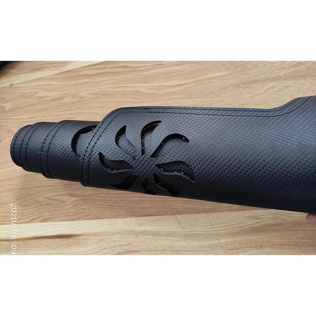 Thảm Taplo Da Carbon Dành Cho Xe Mitsu Attrage 2018 2019 2020 2021