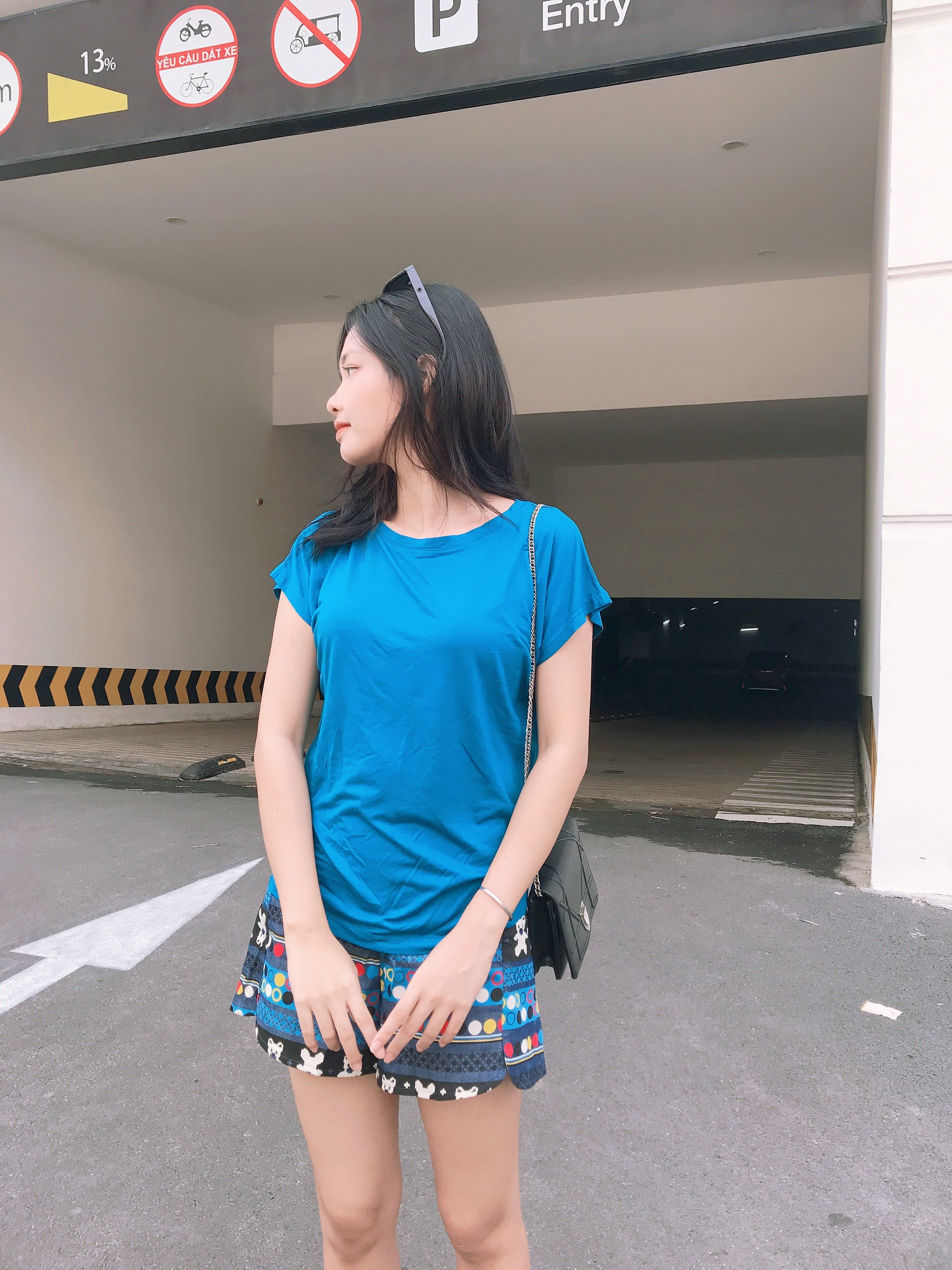 Áo thun dạo phố Xanh dương