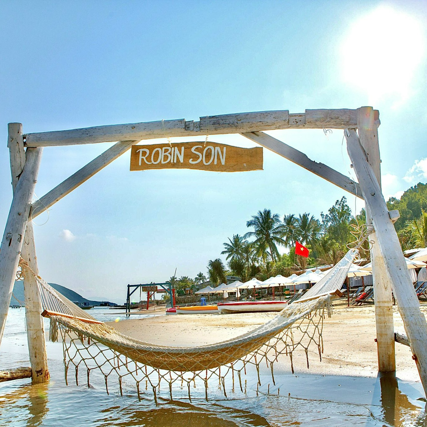 Tour Nha Trang - Ốc Đảo Robison Một Ngày Không Thể Quên . Khởi Hành Hàng Ngày