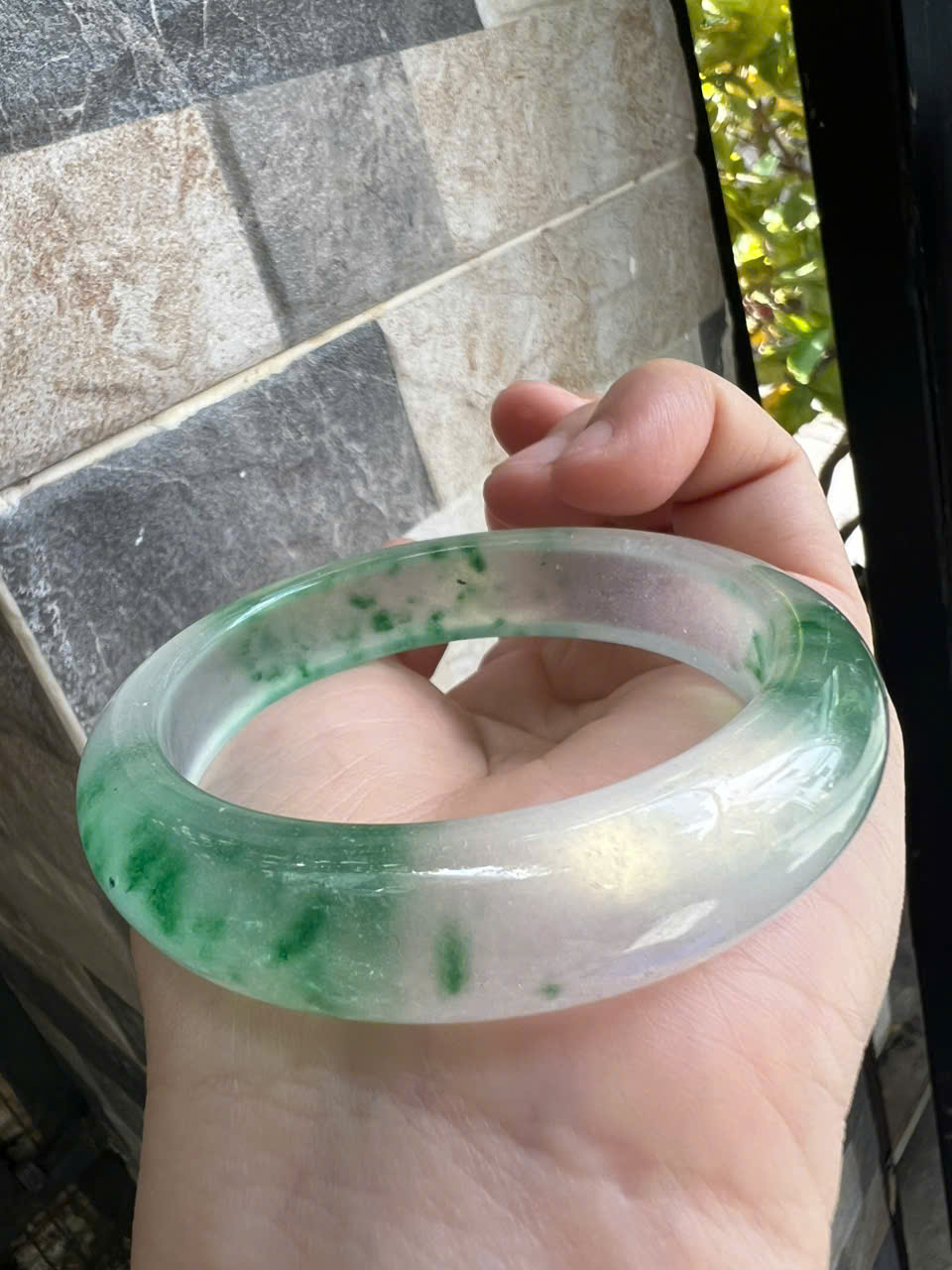 Vòng Tay Nữ Bản Hẹ Đá Mã Não DuLong Trắng Xanh Rong Biển Trong Bóng Đẹp Ni 53mm Cao 13mm Dầy 8mm Nữ 50kg - 55kg đeo Món quà tặng Nữ đeo tay xinh rẻ đẹp ý nghĩa ạ