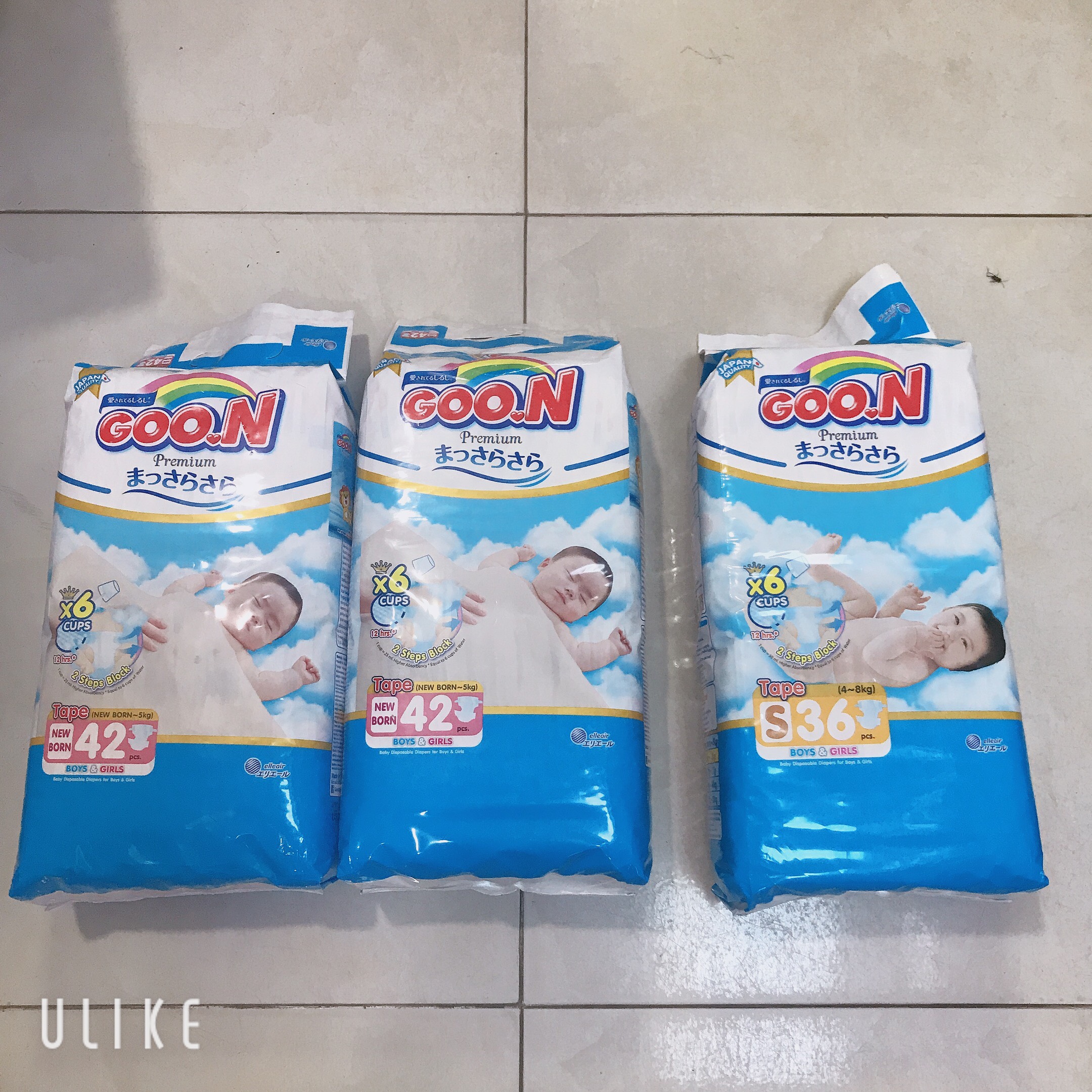 Combo 2 Tã Dán Goon premium Newborn (42 Miếng) Tặng 1 Tã Dán Goon Premium Gói Đại S36 (36Miếng)