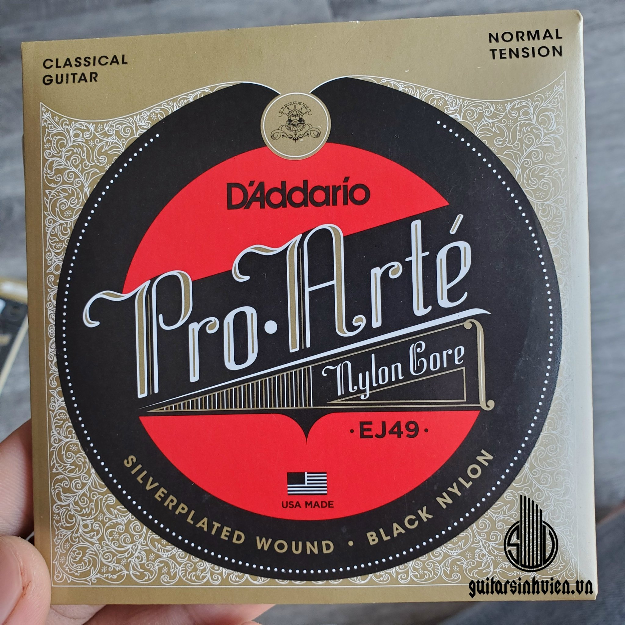 Bộ 6 dây guitar classic D'addario - Dây đàn tầm trung phổ thông - Dây nylong có treble màu đen - Tặng kèm phím gảy khi đặt hàng