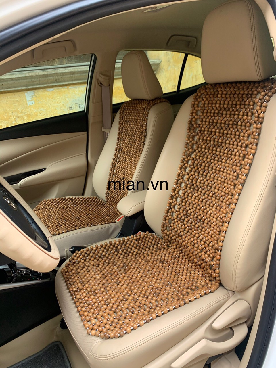 Lót Đàn Ghế Xe Ô Tô Hạt Gỗ Hương Hạt 1.2cm