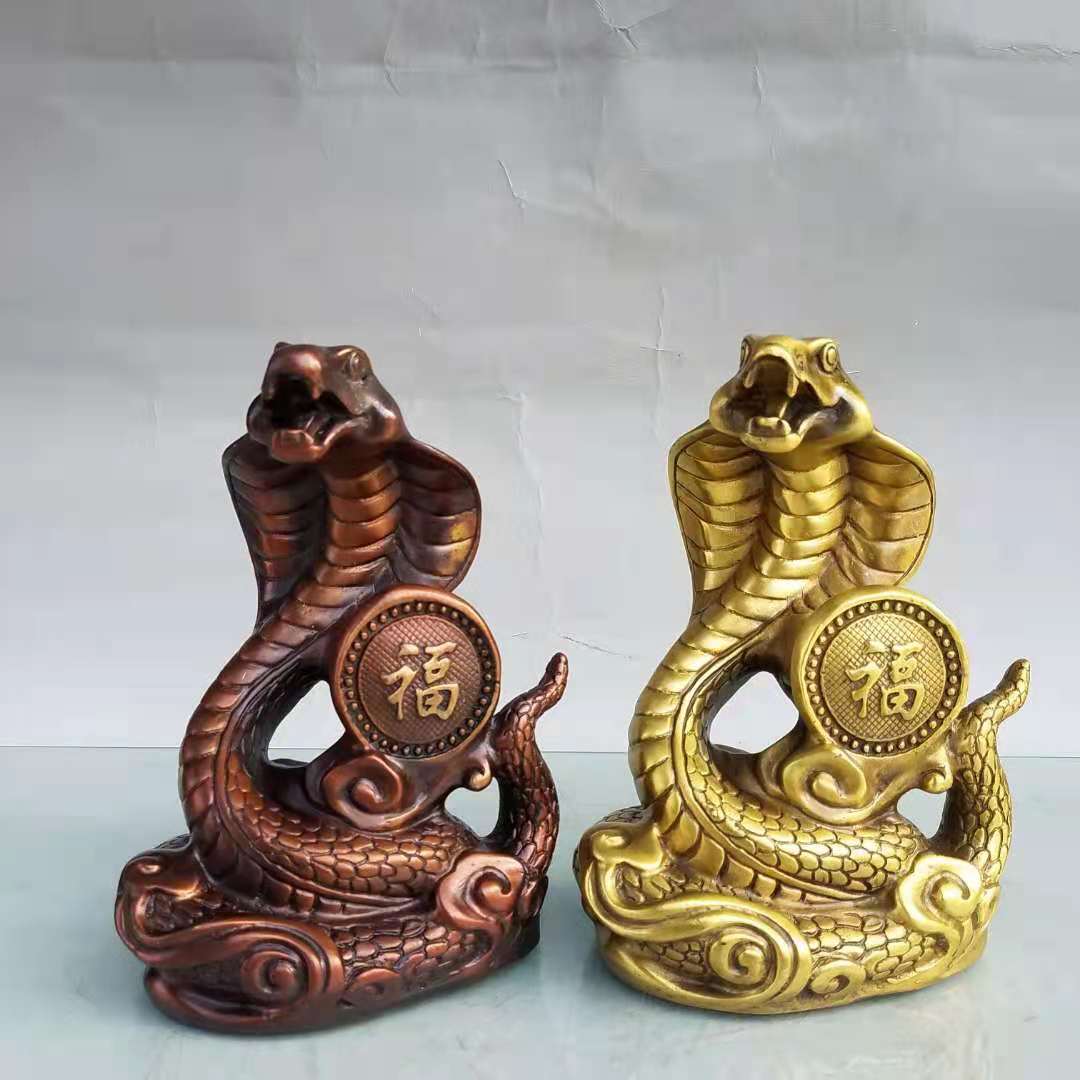 Tượng linh vật con rắn chầu chữ phúc bằng đồng thau cỡ trung phong thủy