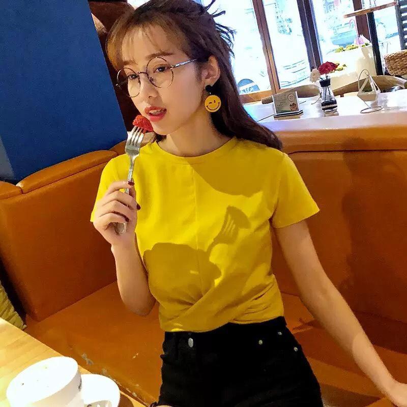 Áo croptop nữ xoắn ngực siêu đẹp