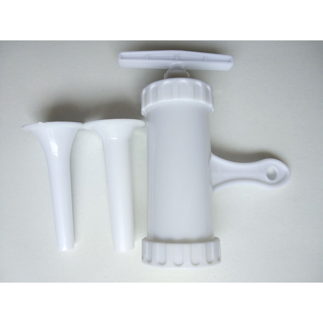Dụng cụ nhồi xúc xích