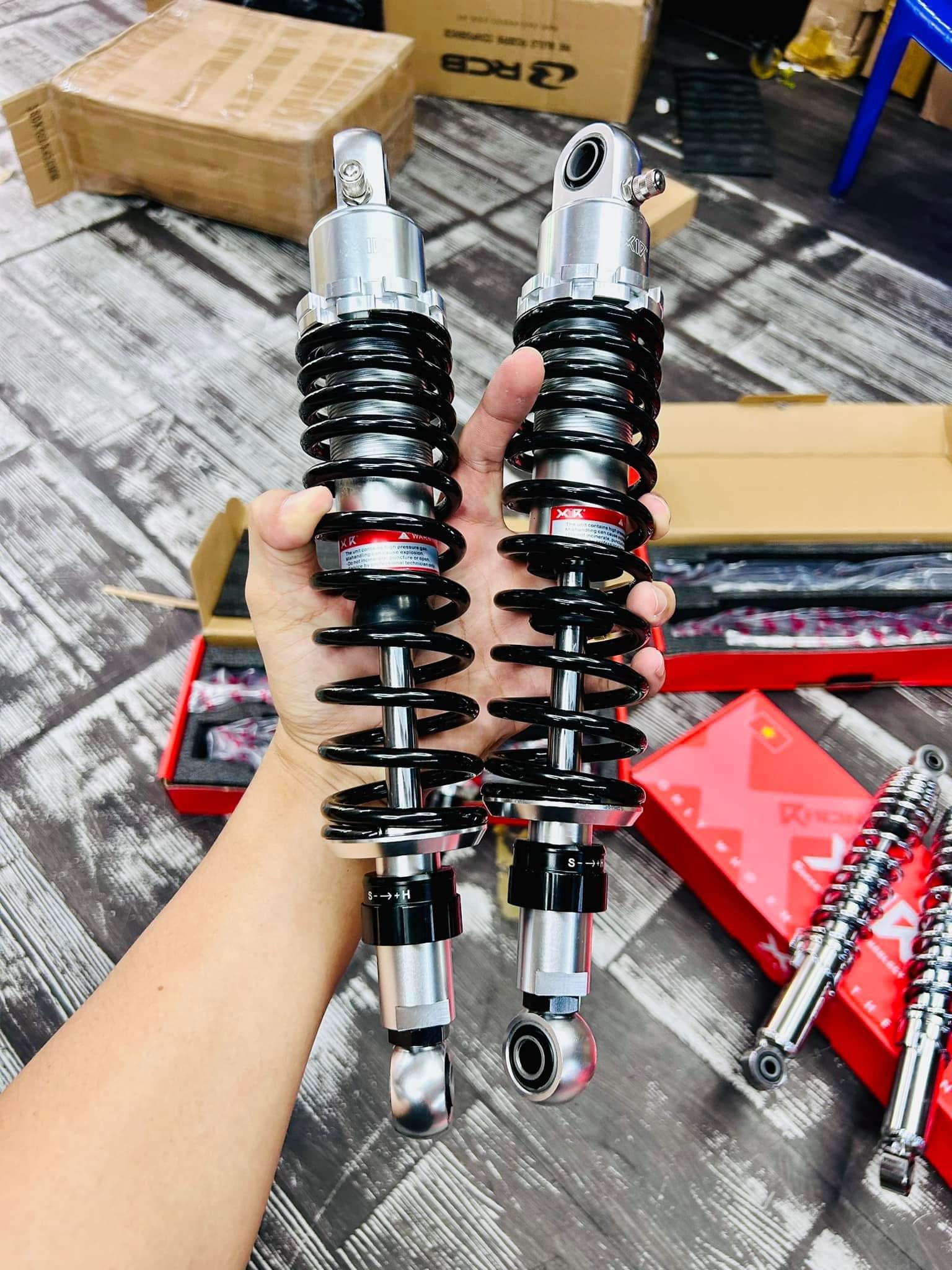 Phuộc X1R Daytona cho Wave, Future, Dream, Axelo... chính hãng (KG070990)