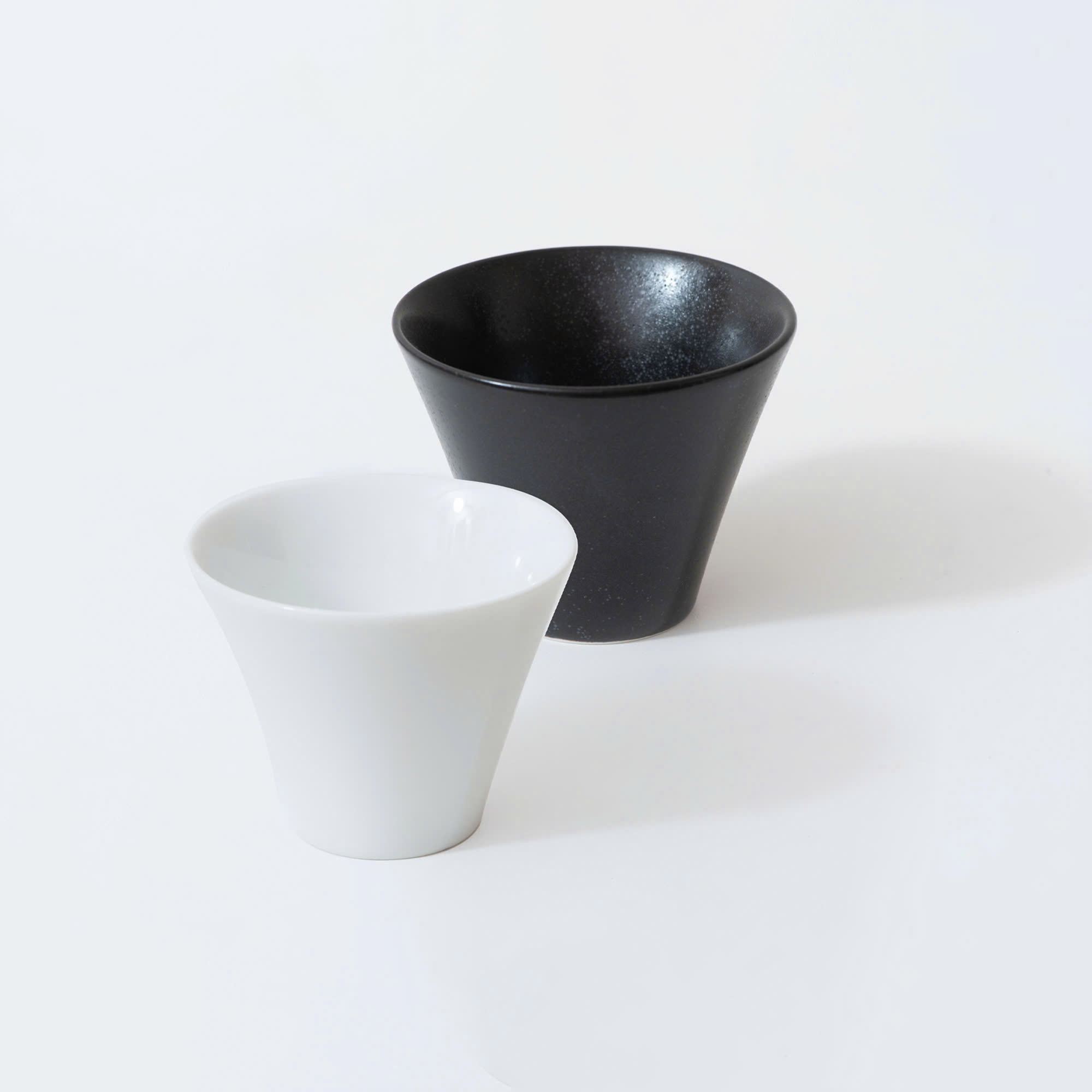Ly sứ ORIGAMI Sensory Milk Beverage Cup 140ml không quai