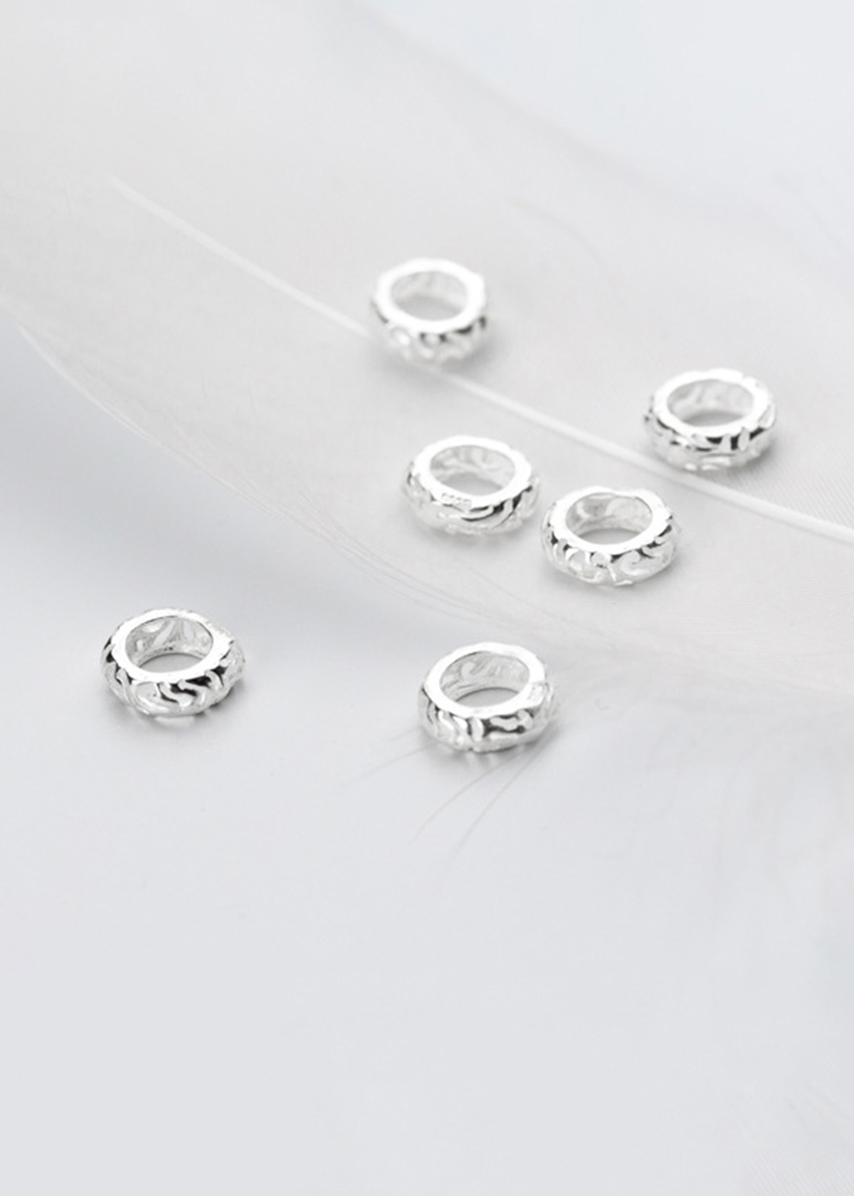 Combo 6 cái charm bạn chặn hạt hoa văn - Ngọc Quý Gemstones