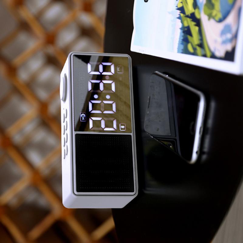 Vận Chuyển nhanh chóng Đa Chức Năng Chất Lượng Âm Thanh HD Internet Radio Chèn Thẻ Đồng Hồ Đồng Hồ Báo Thức Kép Quà Tặng Loa Siêu Trầm Gương Loa Bluetooth