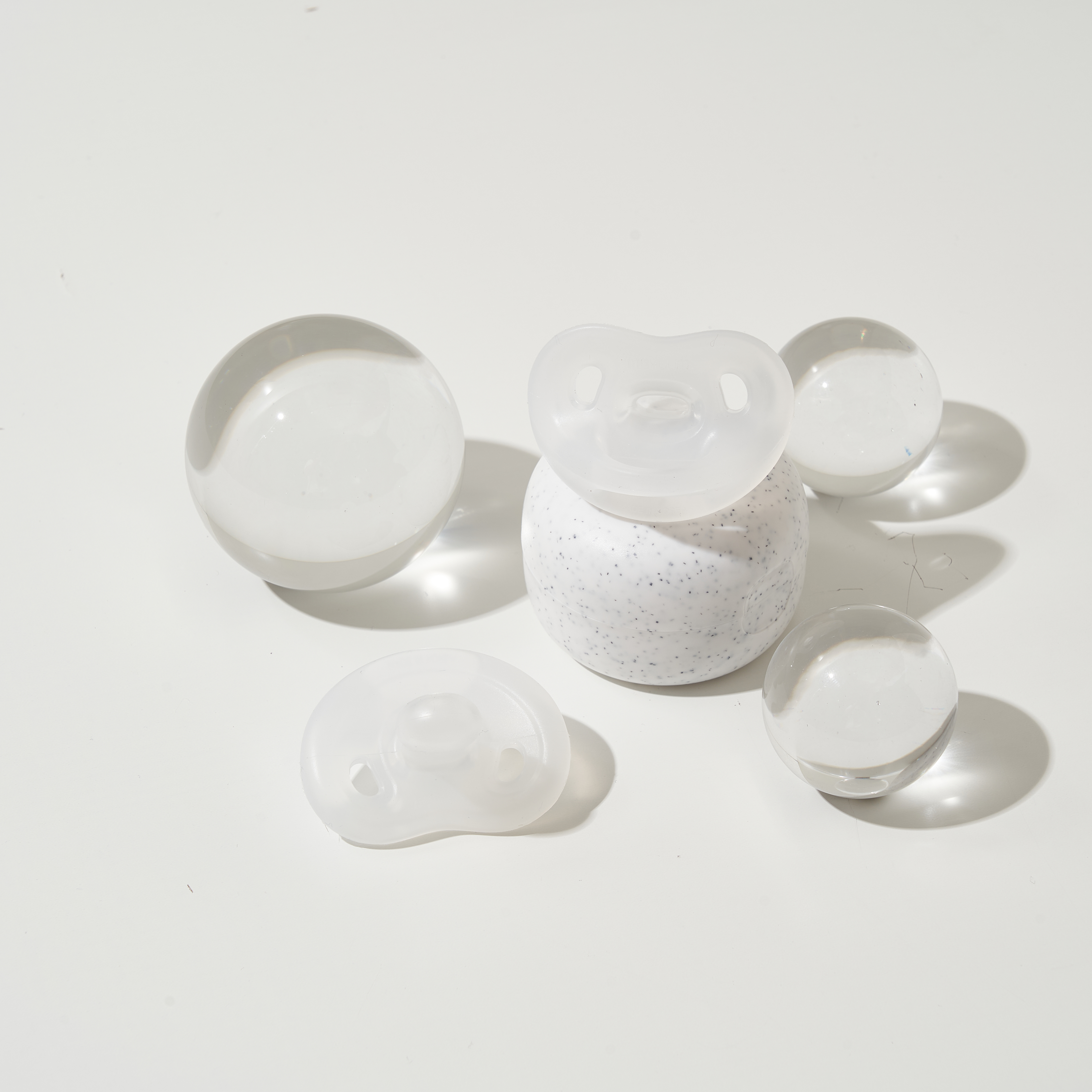 Ty ngậm 100% silicon cao cấp Moyuum