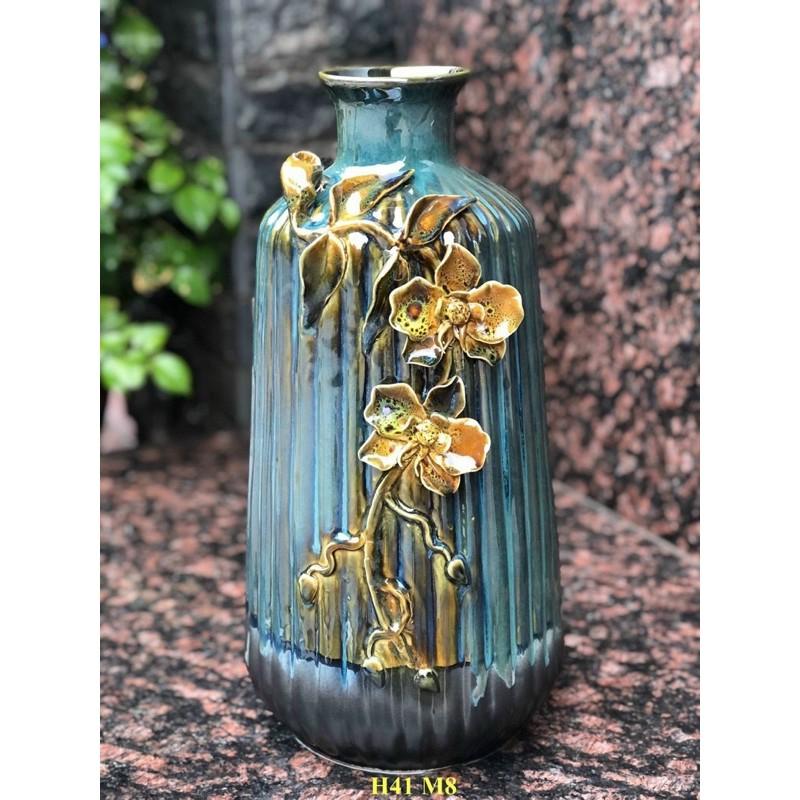 Bình cắm hoa- trang trí, thiết kế dẻ quạt họa tiết đắp nổi thủ công. Gốm sứ Bát Tràng