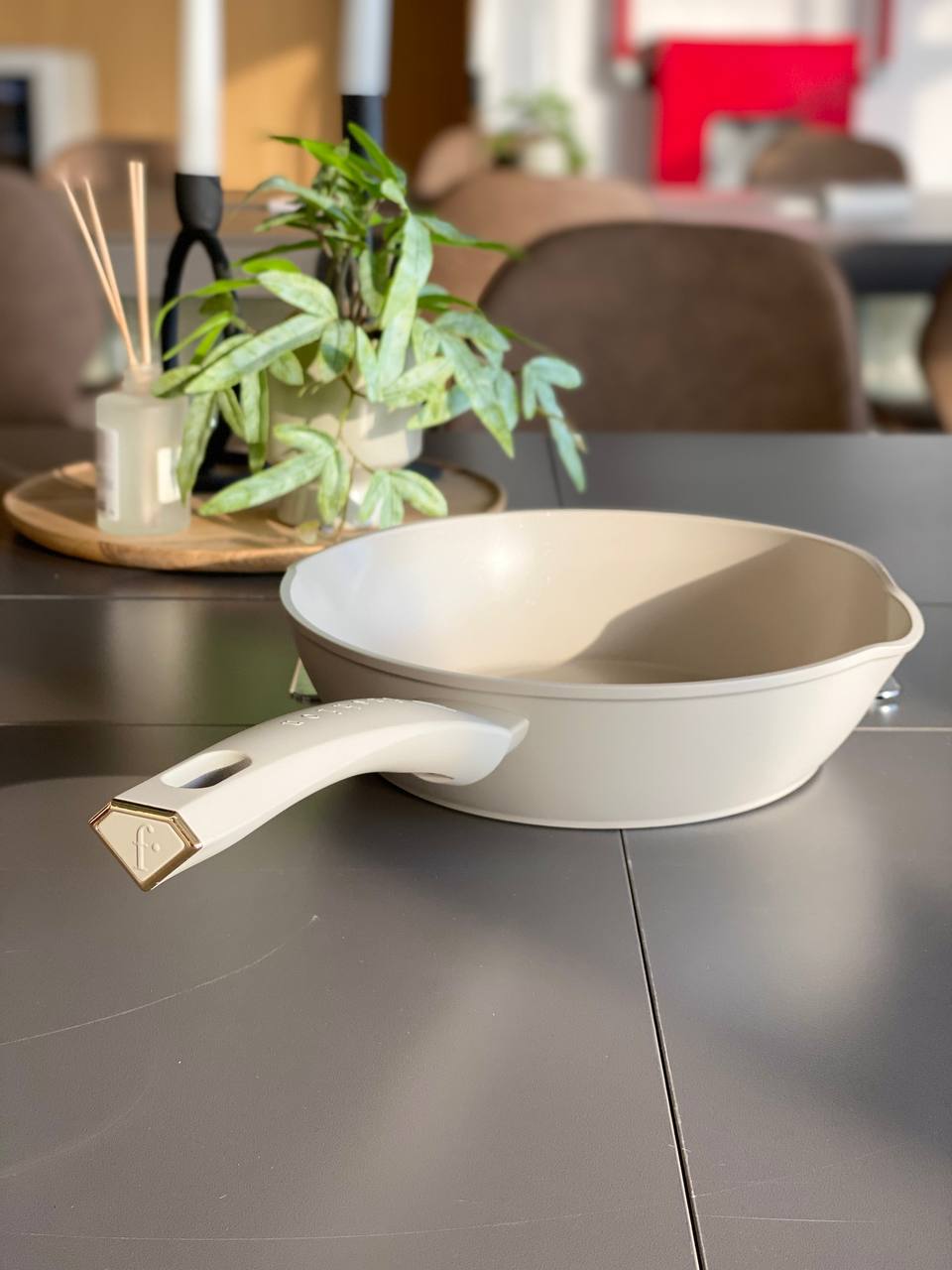 Chảo sâu lòng Berlinger Haus x FashionTV FTV-0059 24cm màu kem – Fashion Collection hàng chính hãng