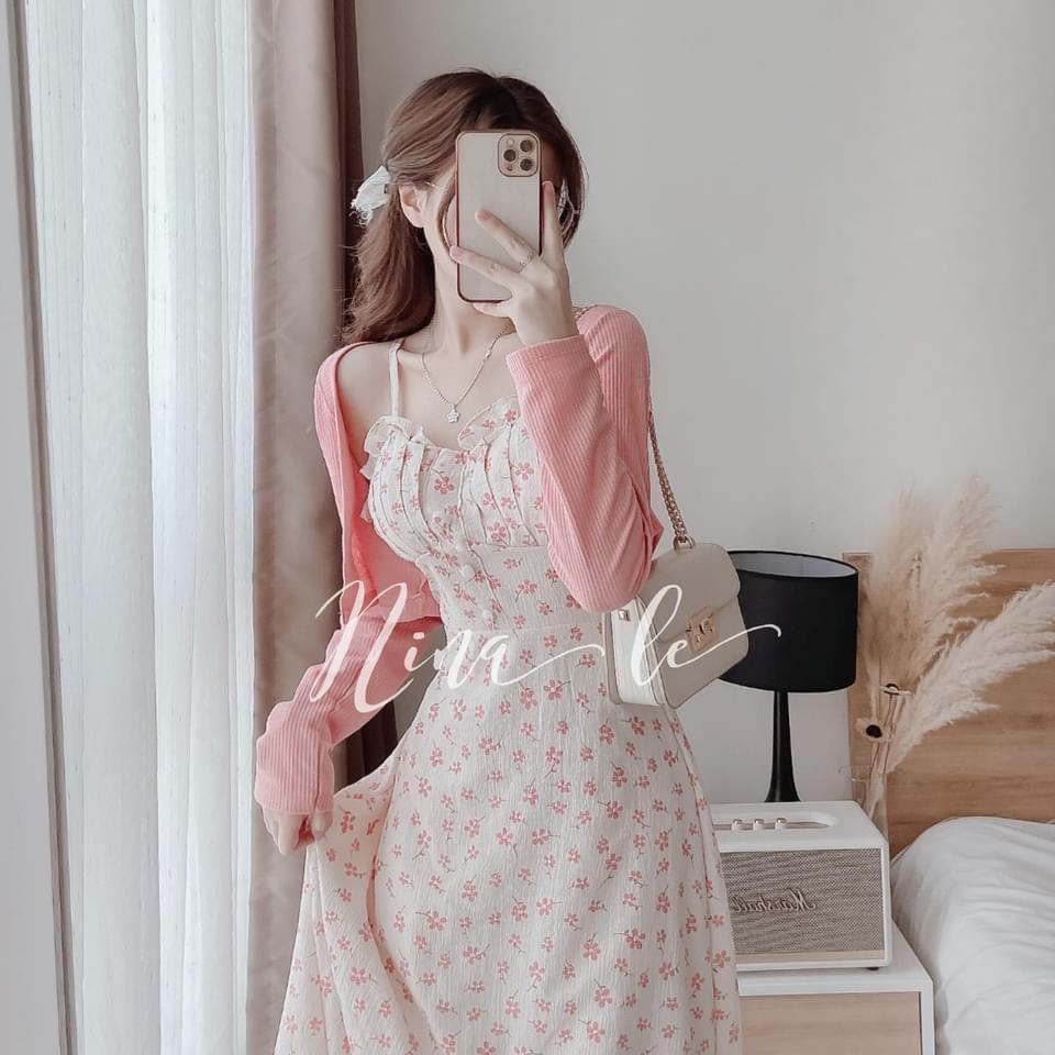 Đầm hoa đính nút nhẹ nhàng với 3 màu siêu xinh( hồng, vàng, xanh) dành cho các nàng đi chơi, dạo phố