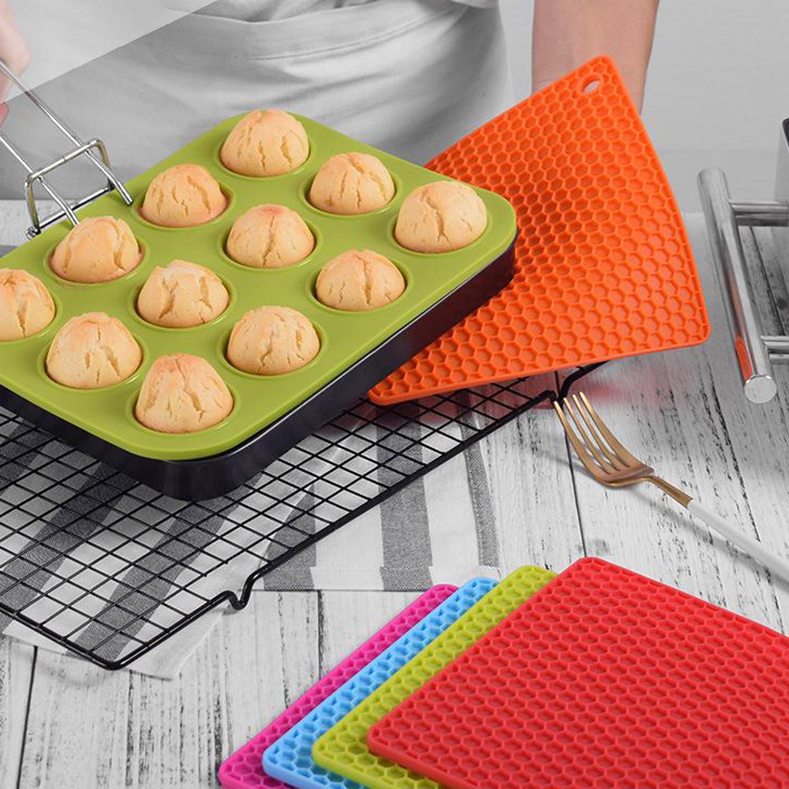 Silicone Pot Mat Heat Resistant Potholders Non Slip Trivet Pad for Cooking