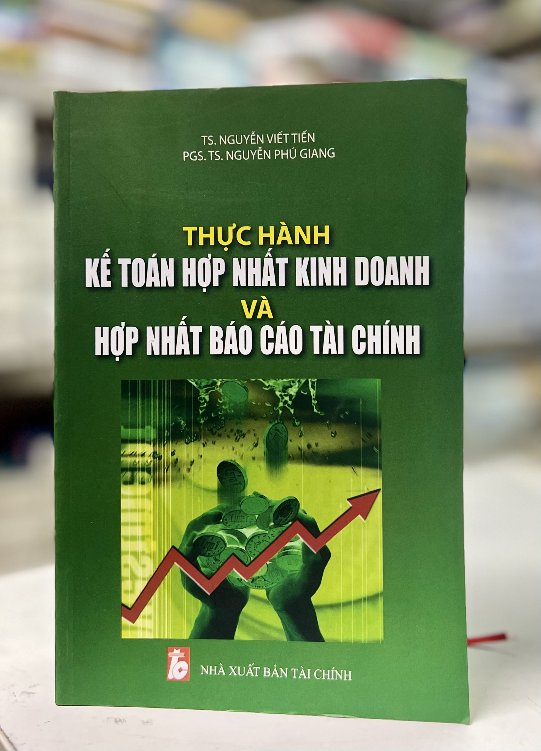 Thực hành kế toán hợp nhất kinh doanh và hợp nhất báo cáo tài chính