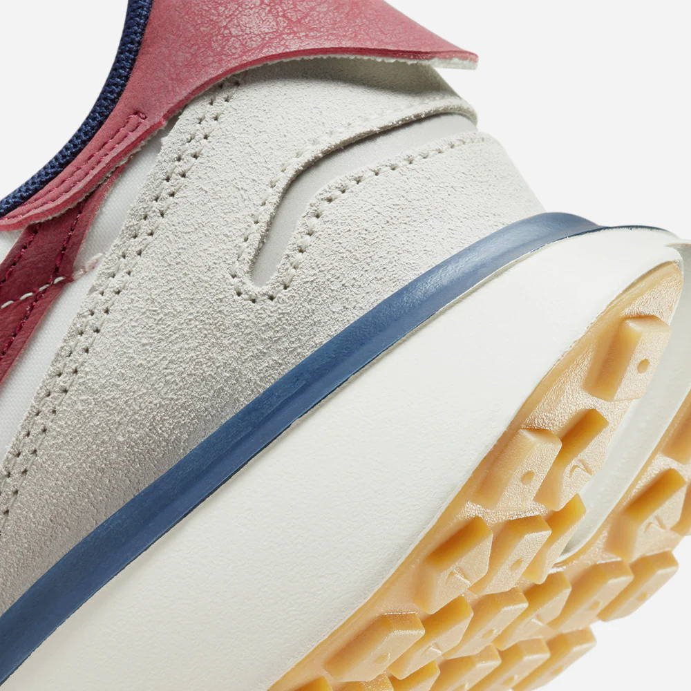 Giày thời trang Nữ NIKE W NIKE PHOENIX WAFFLE