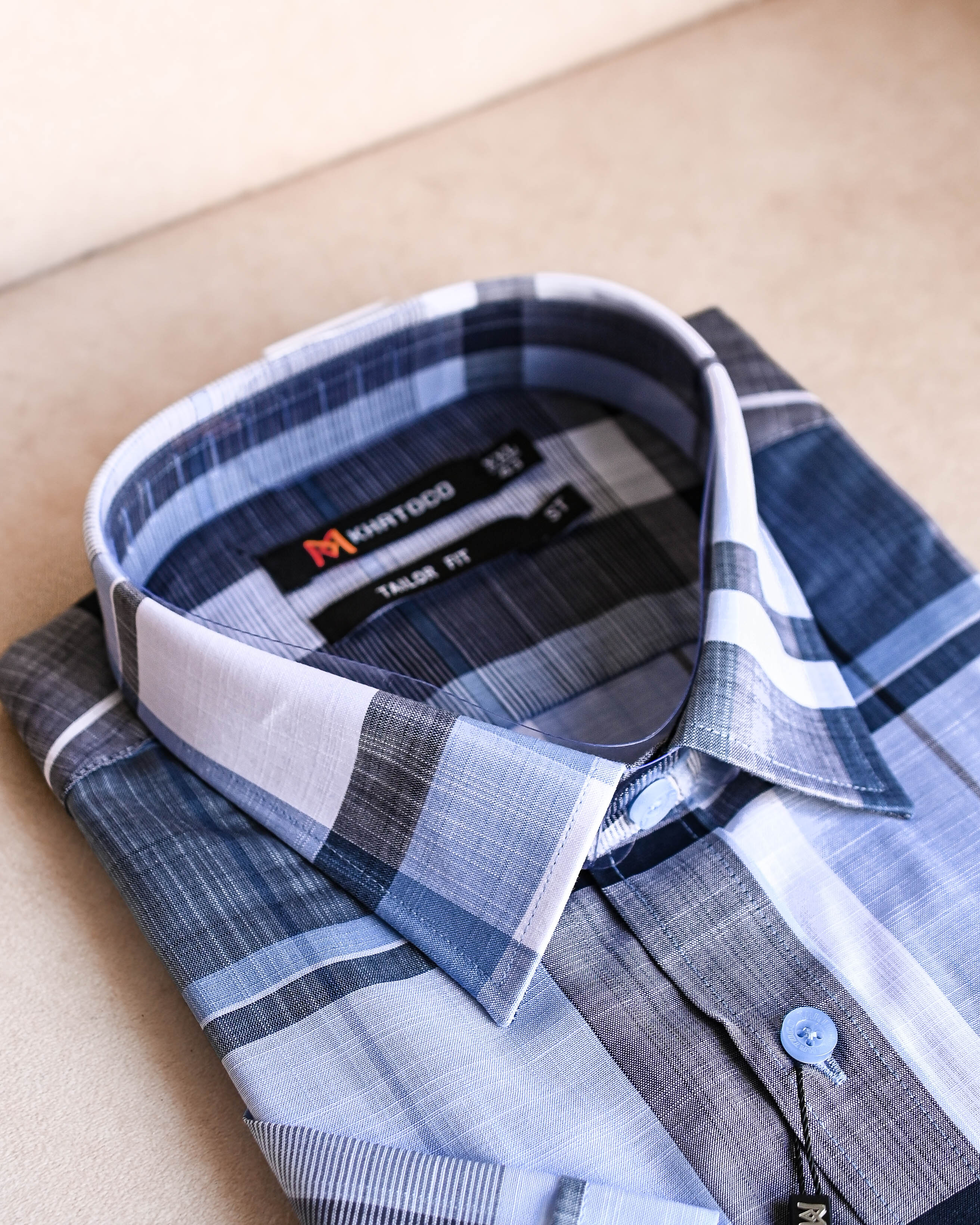 Áo sơ mi nam Khatoco tay ngắn lai ngang