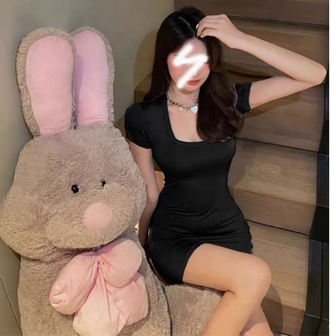Đầm nữ ngắn tay body cổ U - Váy body dáng ngắn phong cách Hàn Quốc