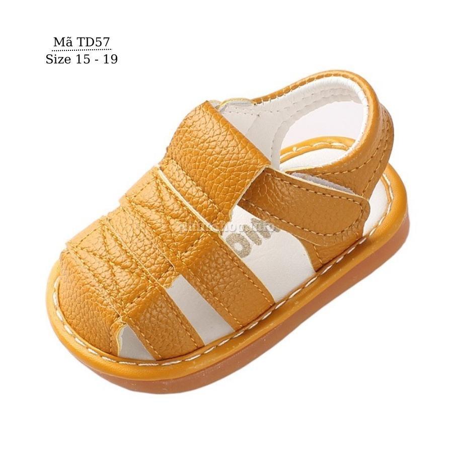 Dép tập đi cho bé có tiếng còi kêu chíp chíp giày sandal nhẹ êm nâu da bò chống trơn phù hợp cho sơ sinh bé trai TD57
