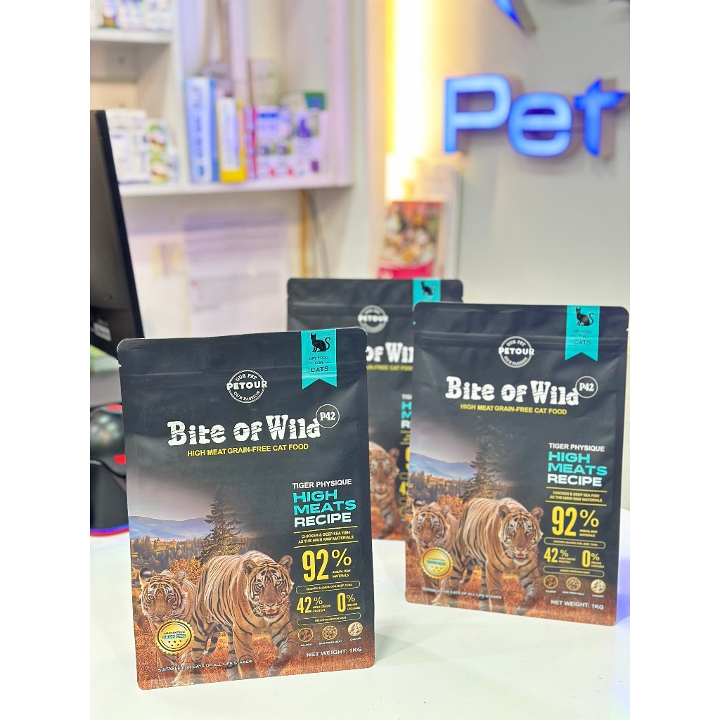 H.ẠT CHO MÈOI BITE OF WILD PETOUR 1KG