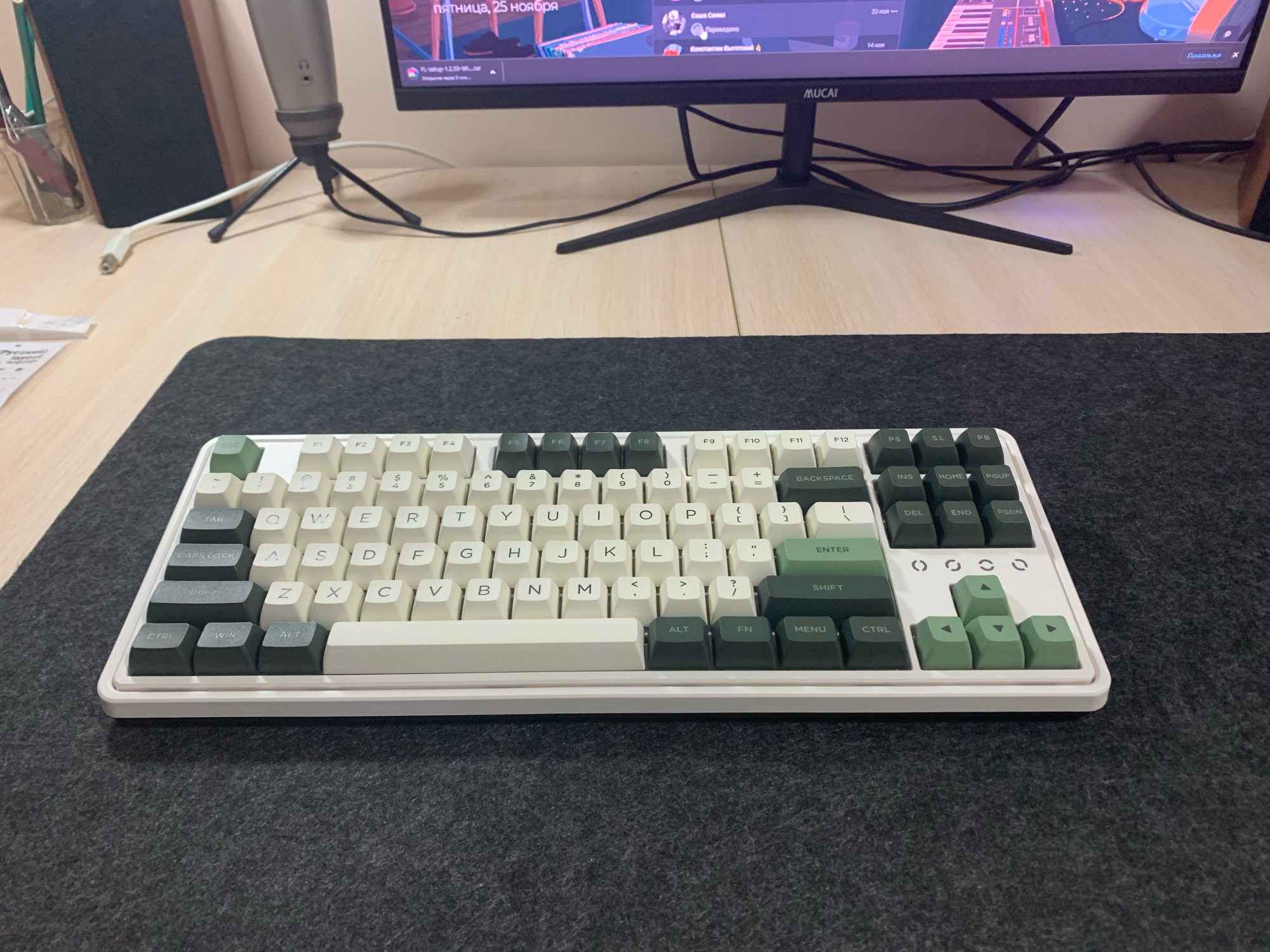 Bàn phím máy tính FL-Esports CMK87SAM Tropical Forest 3 Mode _Mới, hàng chính hãng