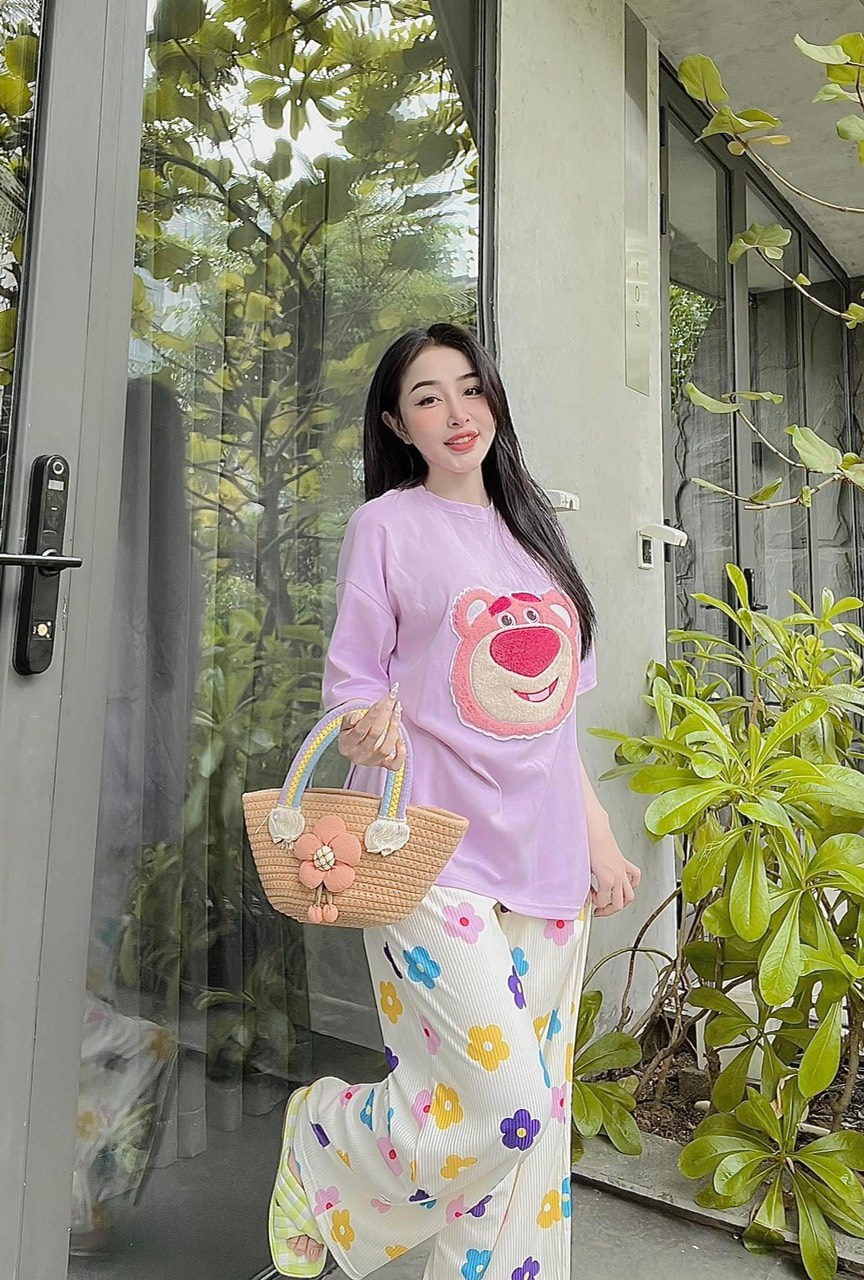 Set bộ áo hoạ tiết phối quần dài suông