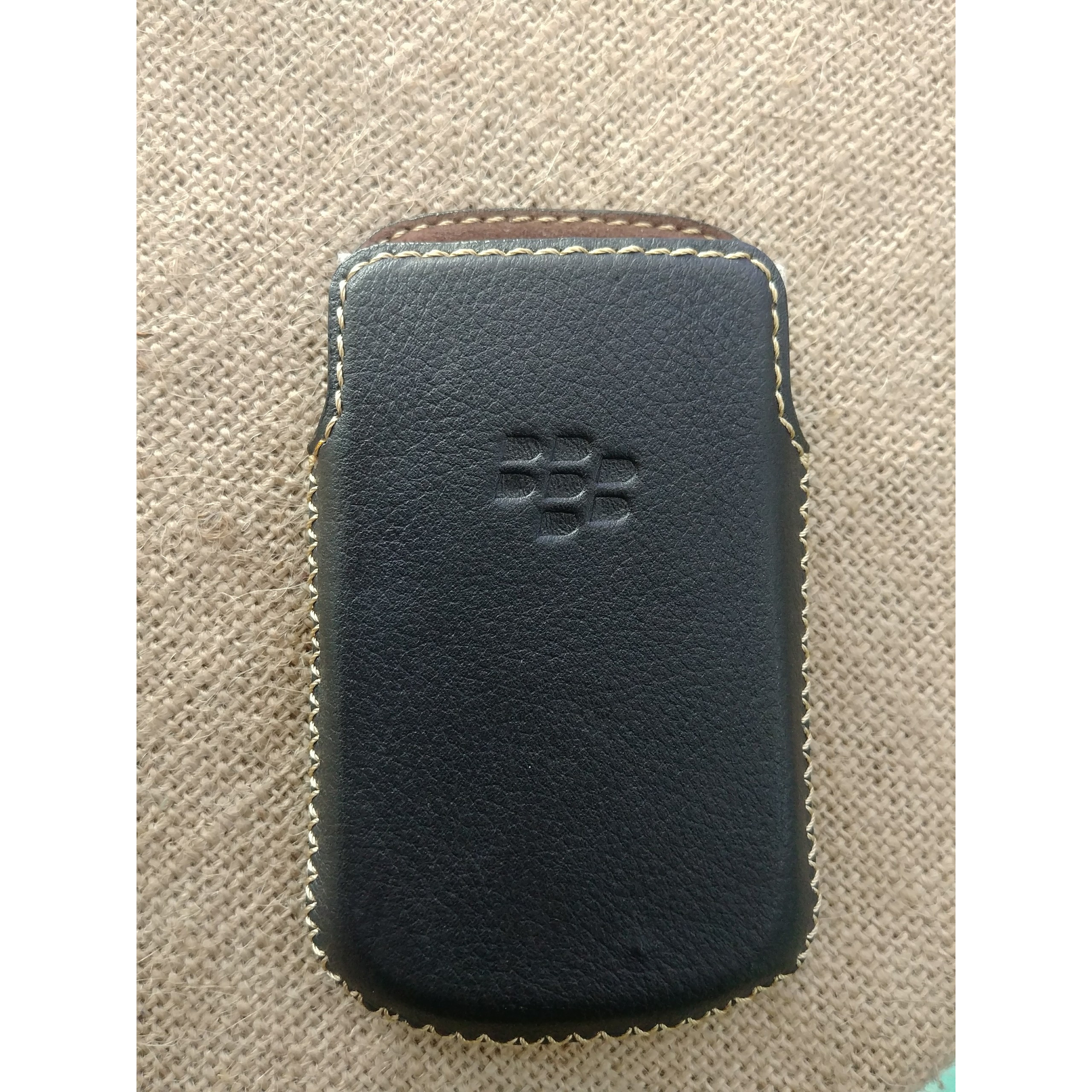 Bao Da Rút Blackberry Torch 9800/9810 Màu Đen - Hàng nhập khẩu