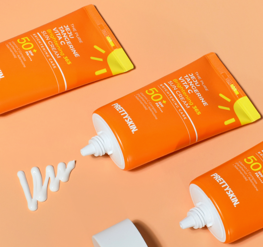 Kem chống nắng vita C quýt đỏ The Pure Jeju Vita C Brightening 365 Sun Cream Prettyskin 50ml
