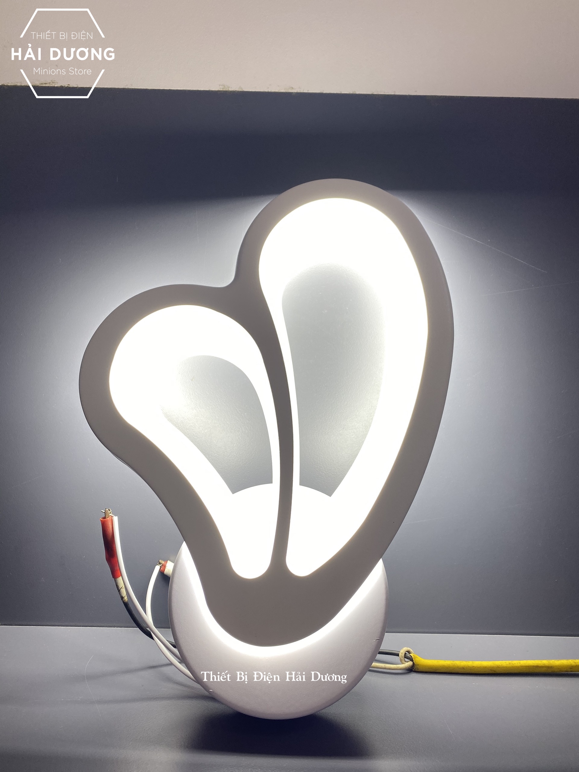 Đèn Trang Trí Gắn Tường Hình Cánh Bướm DT01 - 3 Chế Độ Ánh Sáng - Treo tường phòng khách, phòng ngủ